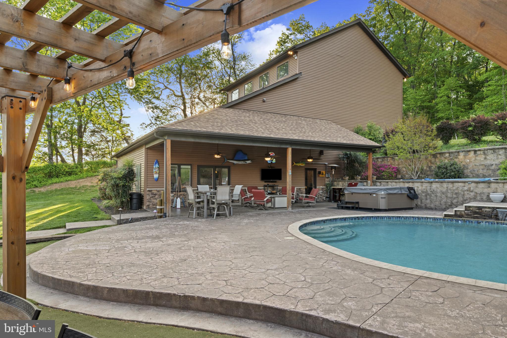 BUCKHORN - Residential