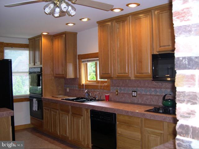 GRACELAND PARK - Residential