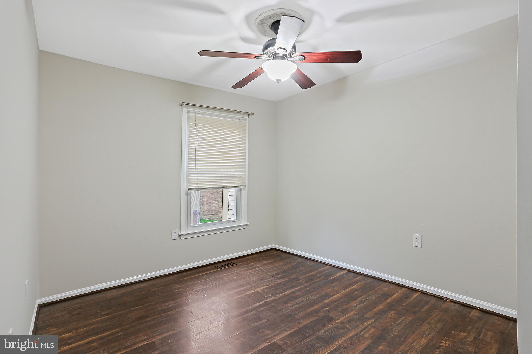 GREENCASTLE MANOR - Residential Lease