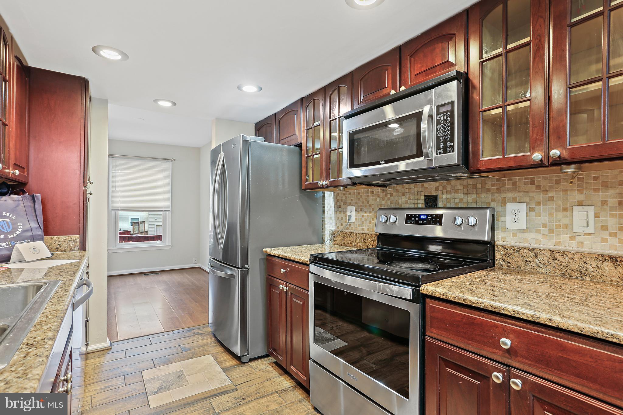 GREENCASTLE MANOR - Residential Lease