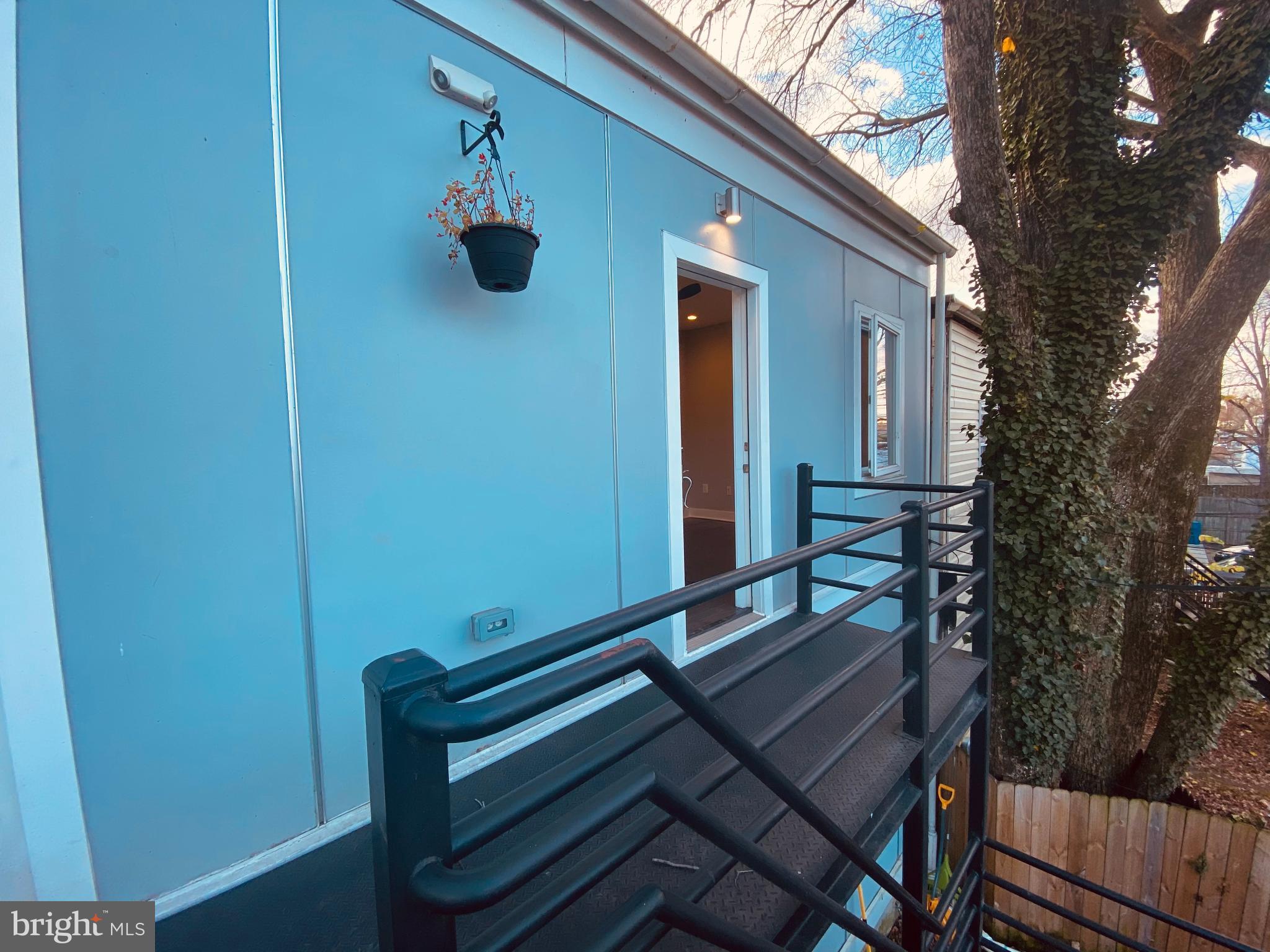 1274 SIMMS PLACE NE 3