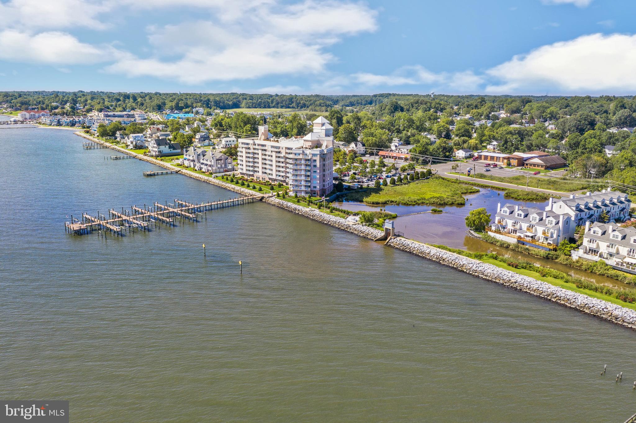 SAN FRANCISCO BY THE BAY - Residential