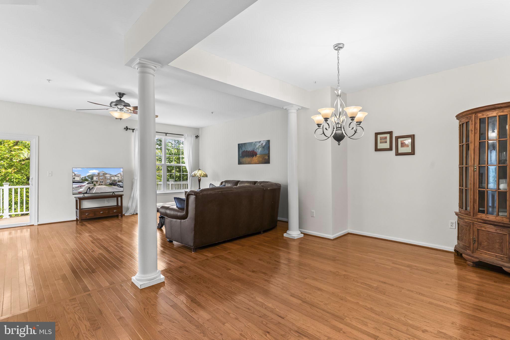 SAN FRANCISCO BY THE BAY - Residential