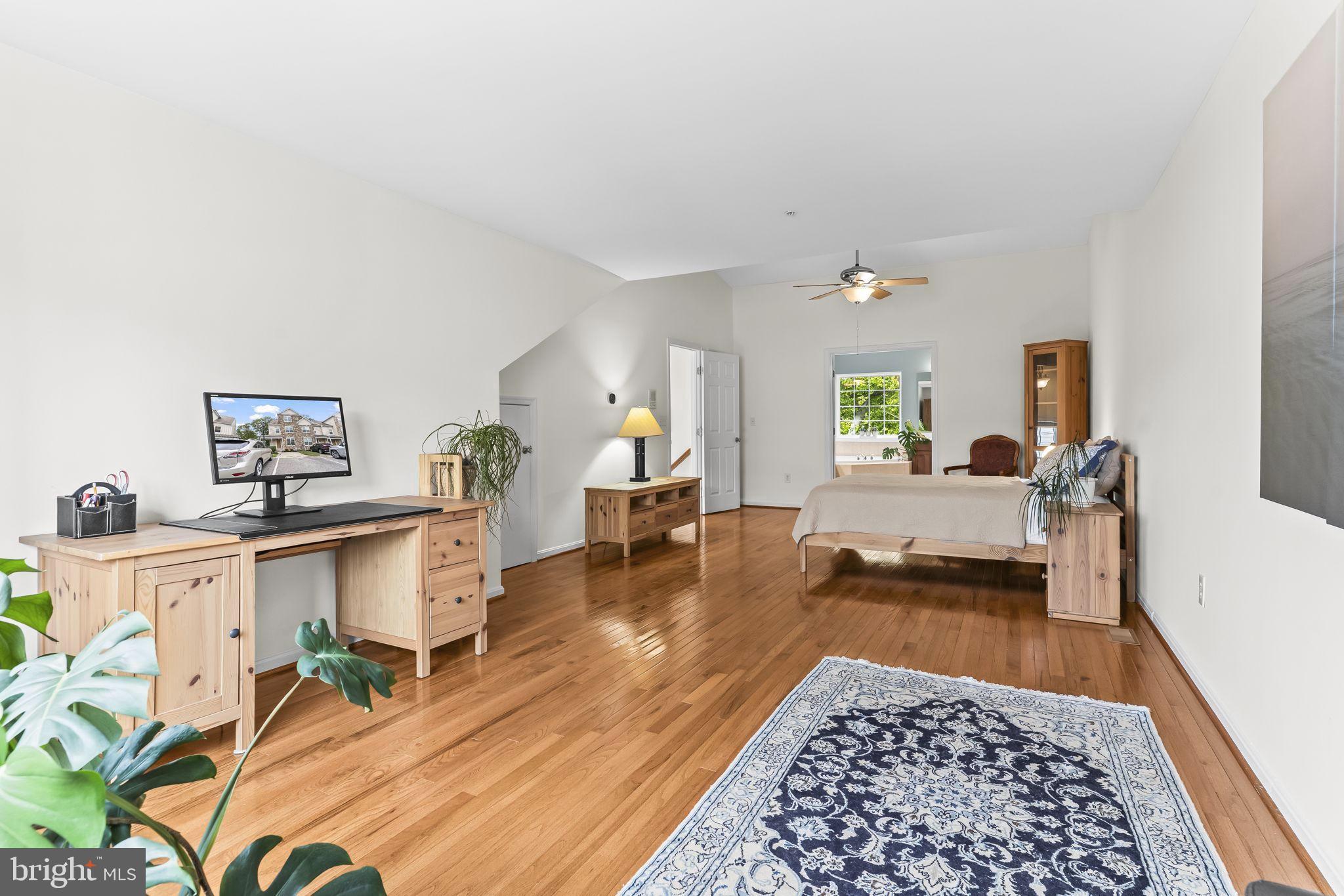 SAN FRANCISCO BY THE BAY - Residential