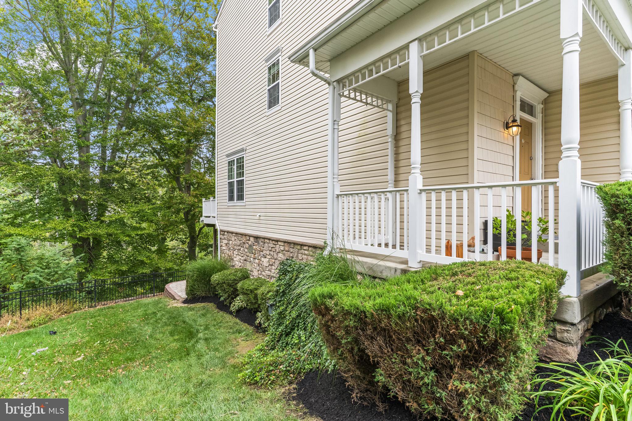 SAN FRANCISCO BY THE BAY - Residential