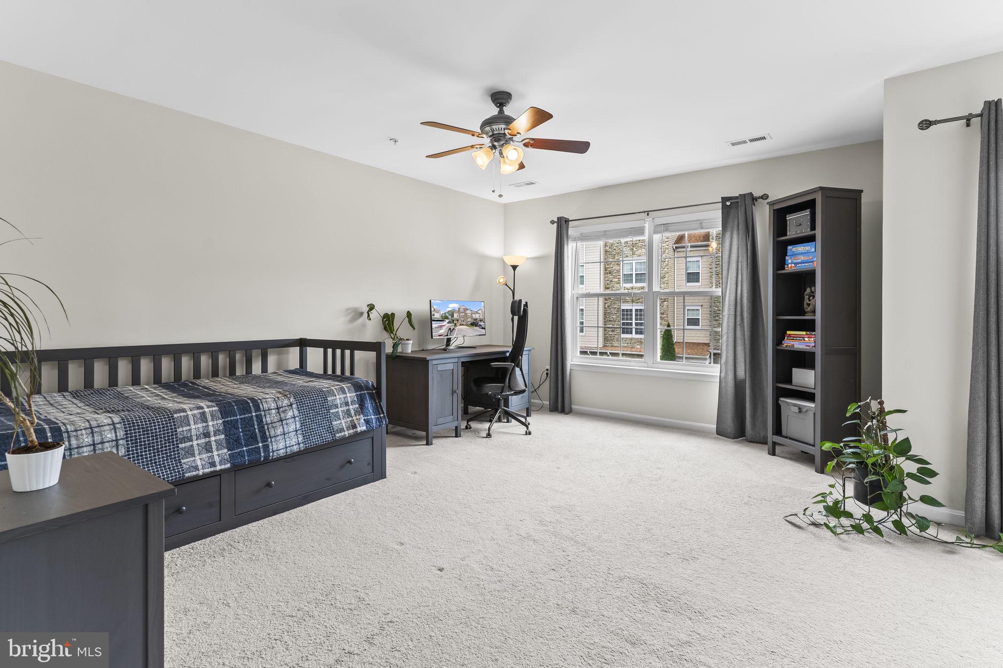 SAN FRANCISCO BY THE BAY - Residential