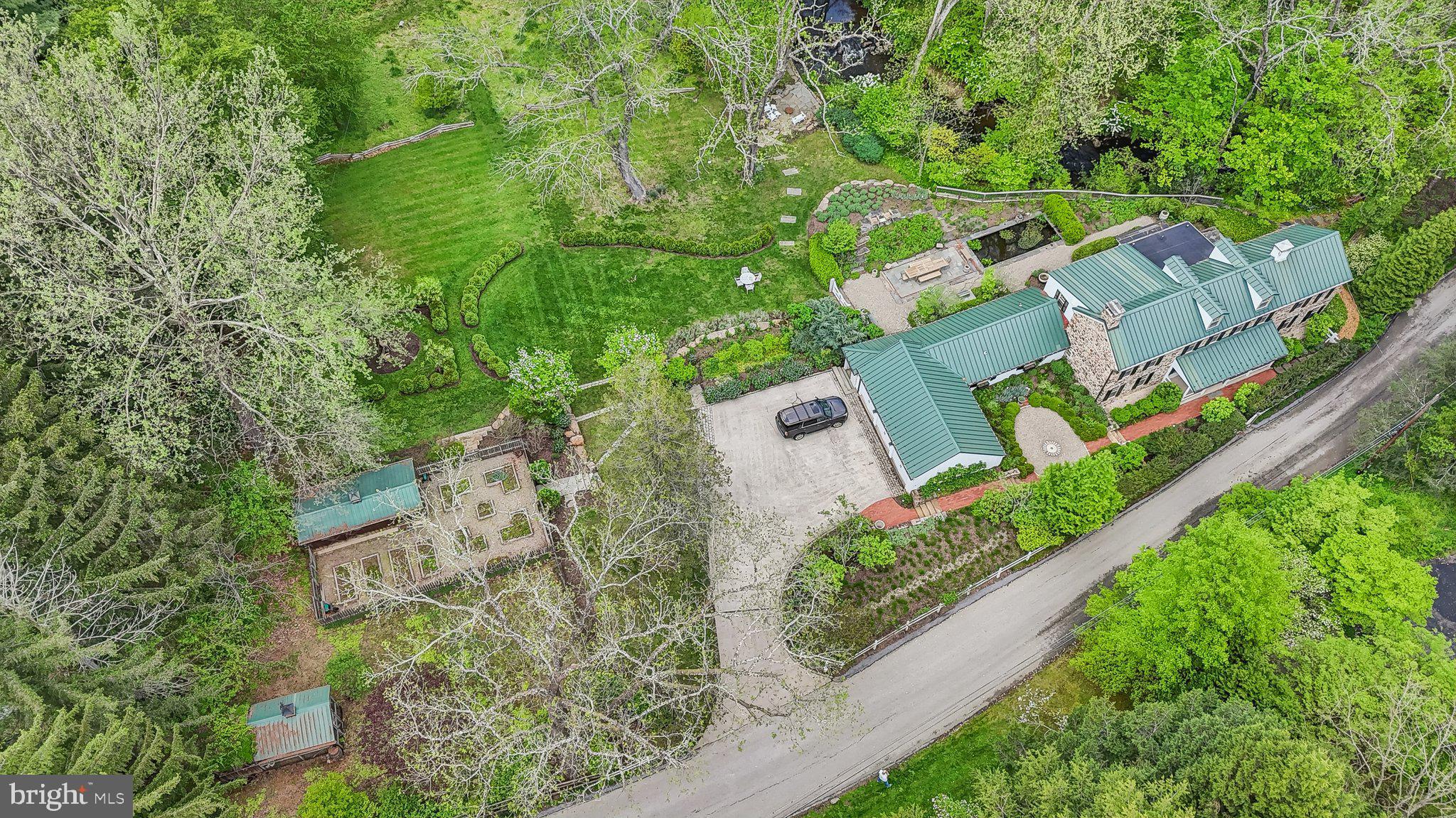 28 PAPER MILL ROAD