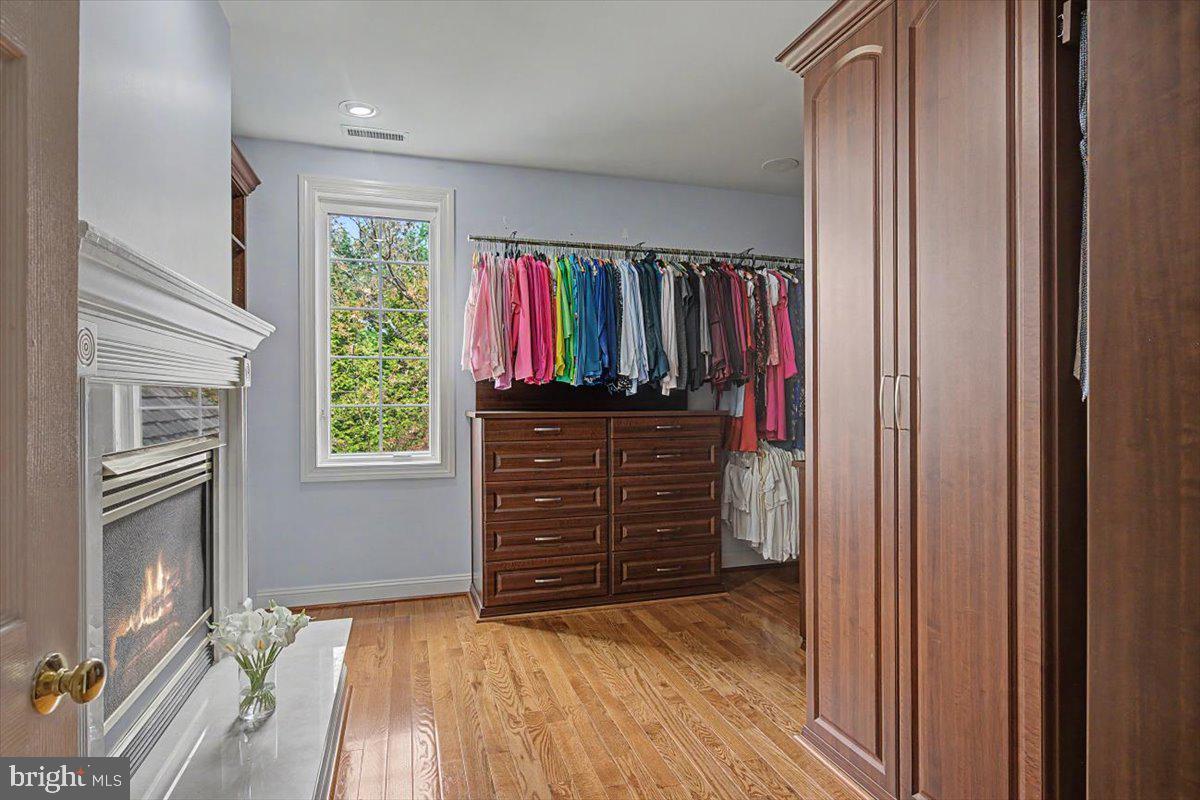 STONEY RUN - Residential