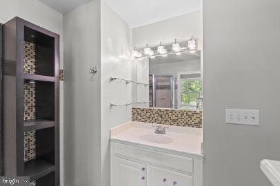 WESTVIEW PARK - Residential Lease