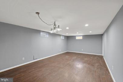 WESTVIEW PARK - Residential Lease