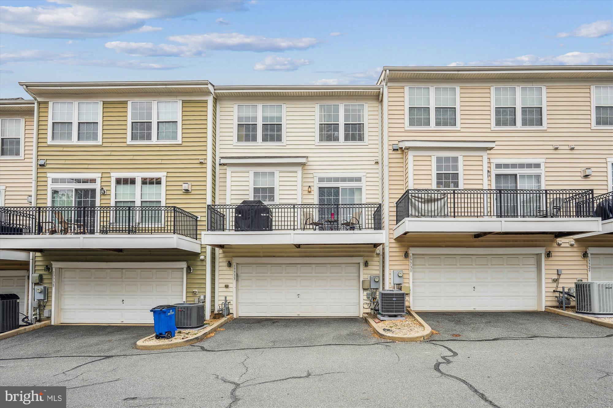 REDLAND ESTATES - Residential