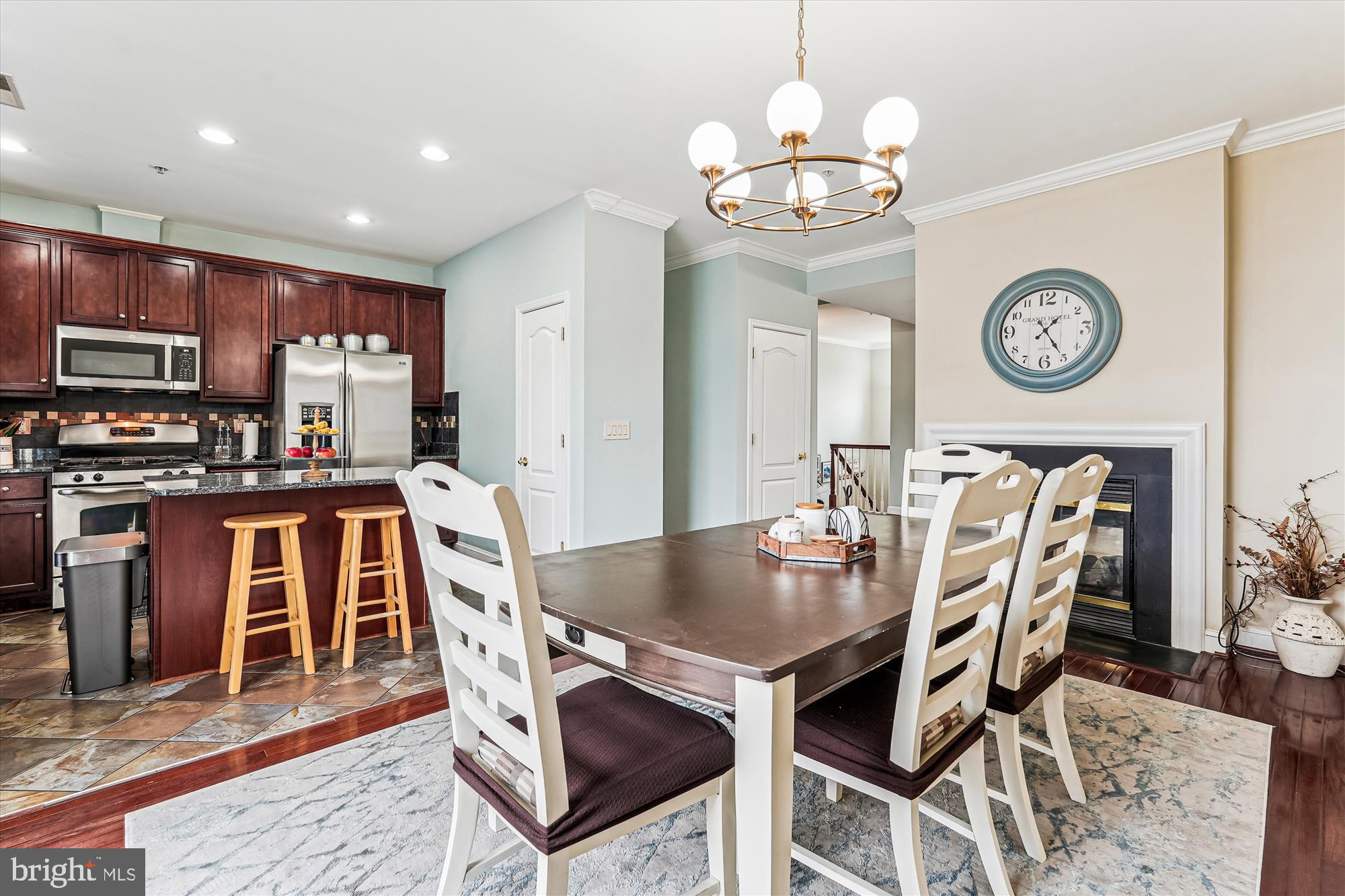 REDLAND ESTATES - Residential