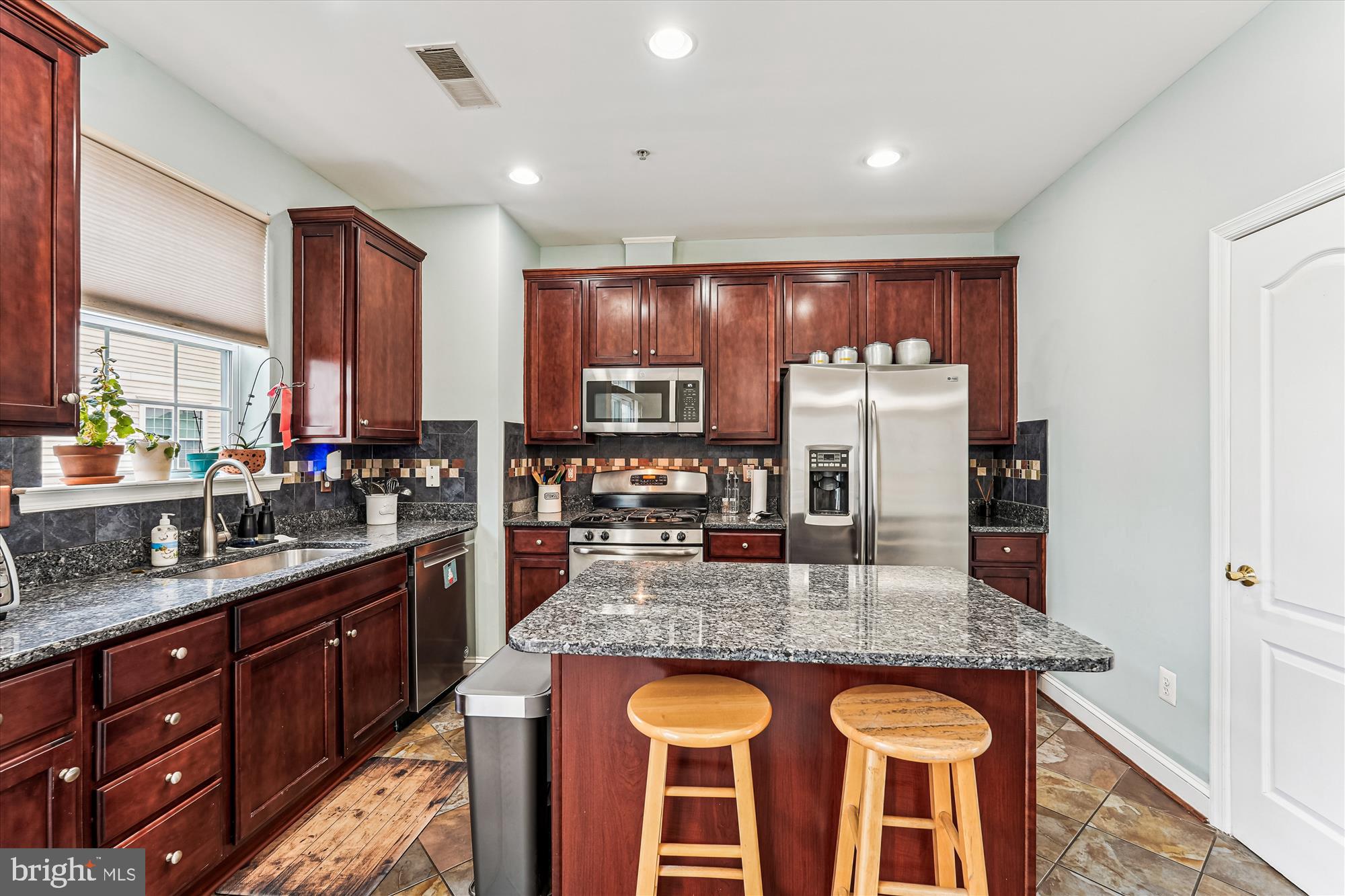 REDLAND ESTATES - Residential