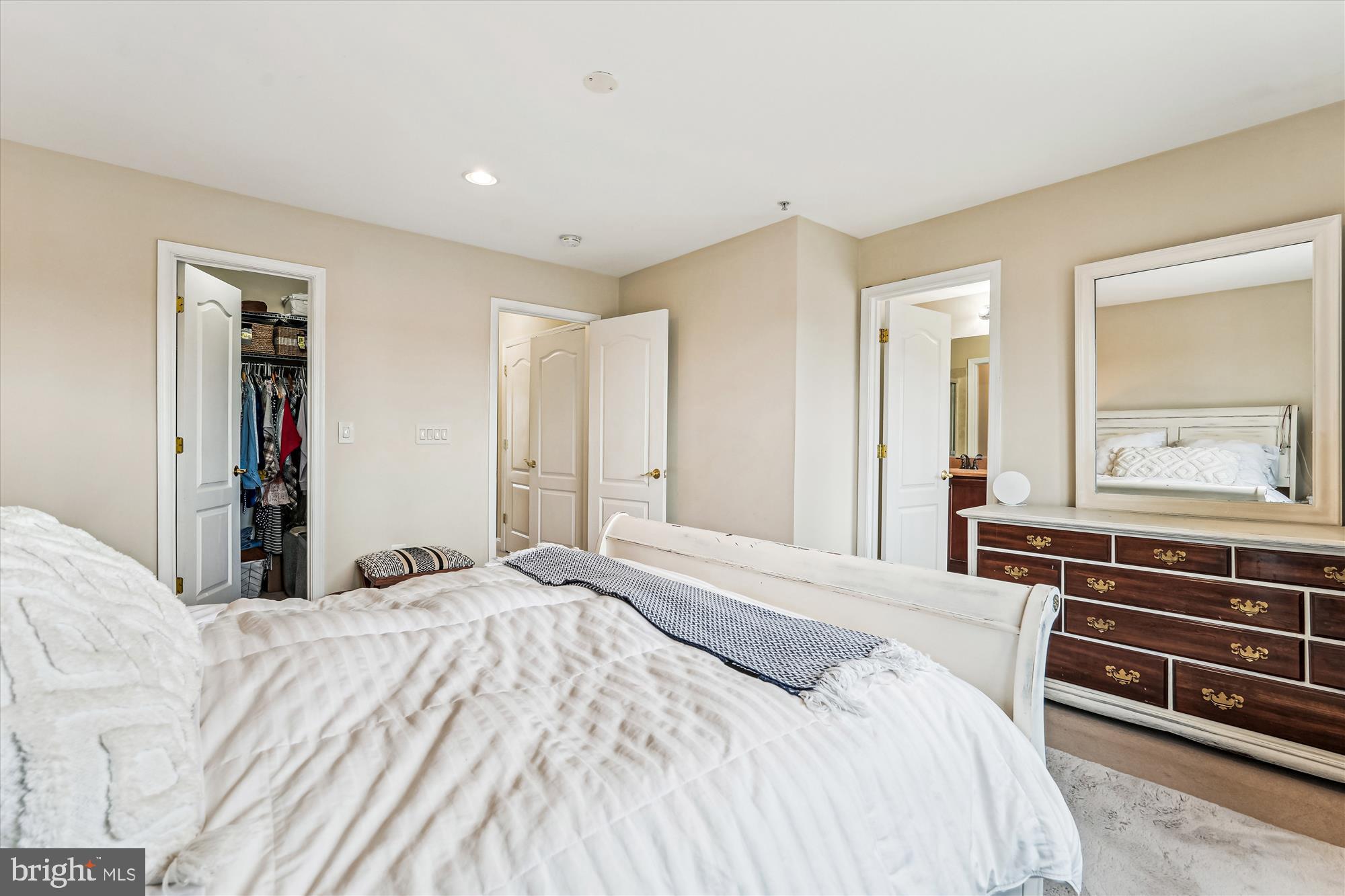 REDLAND ESTATES - Residential