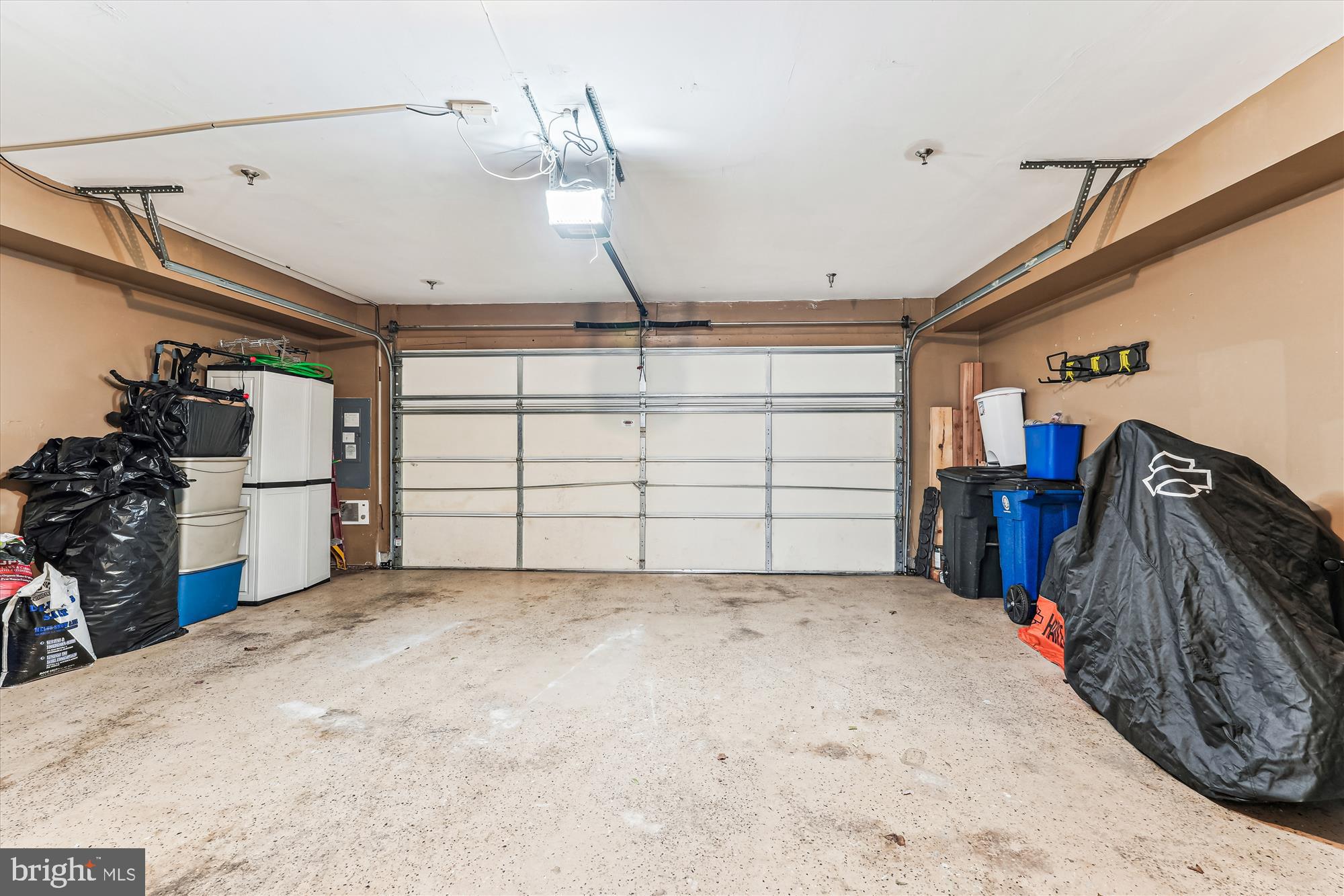 REDLAND ESTATES - Residential