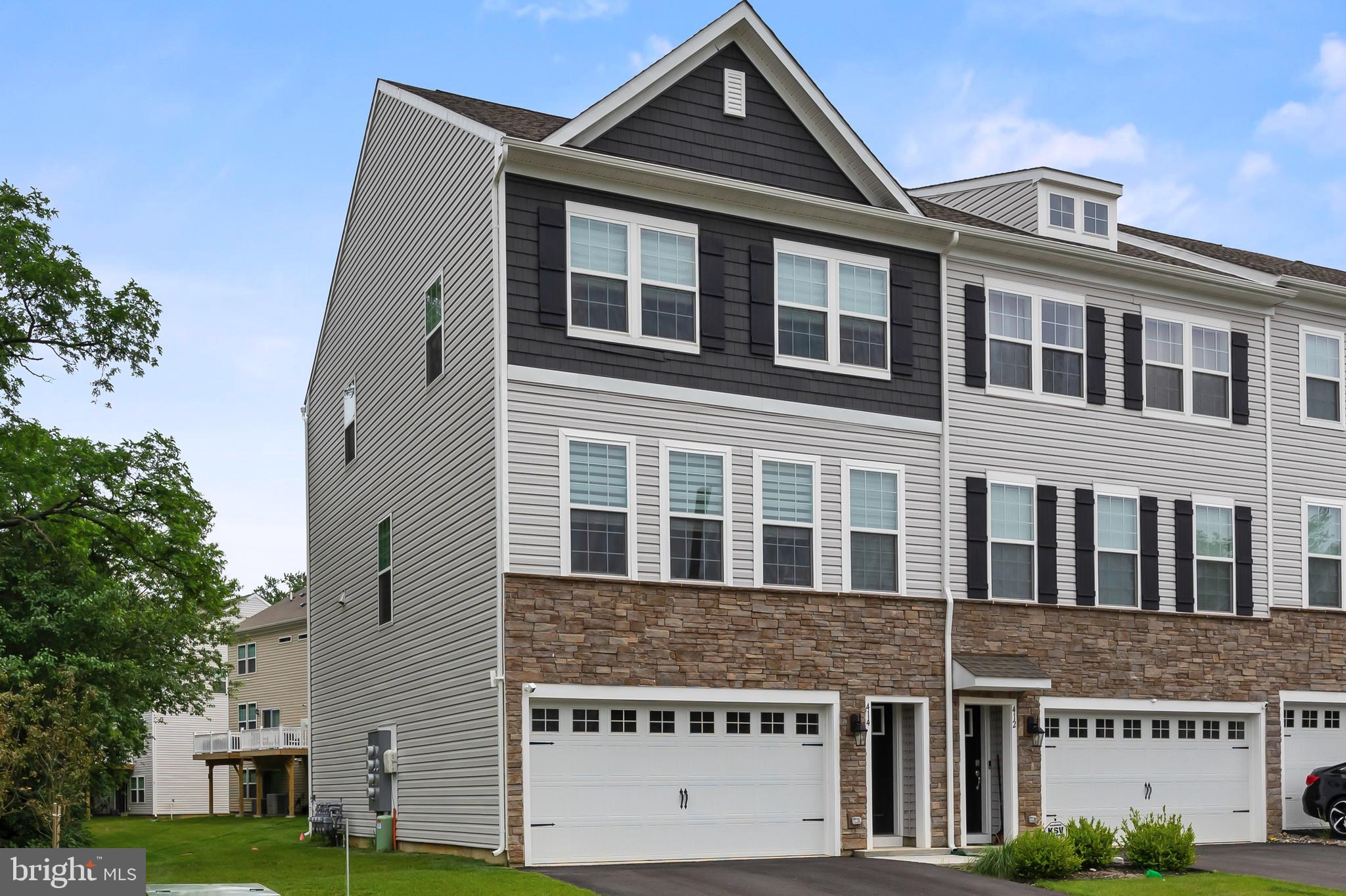 414 MONTE FARM