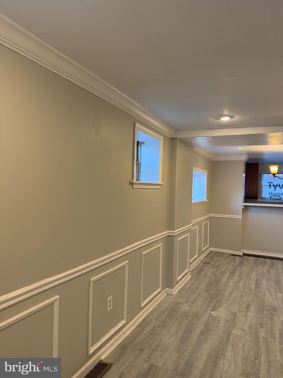 WEST OAK LANE - Residential