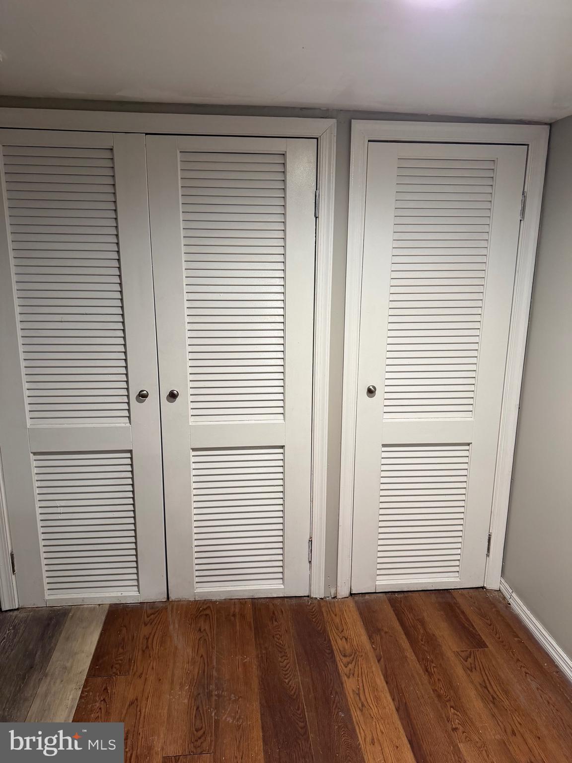 WEST OAK LANE - Residential