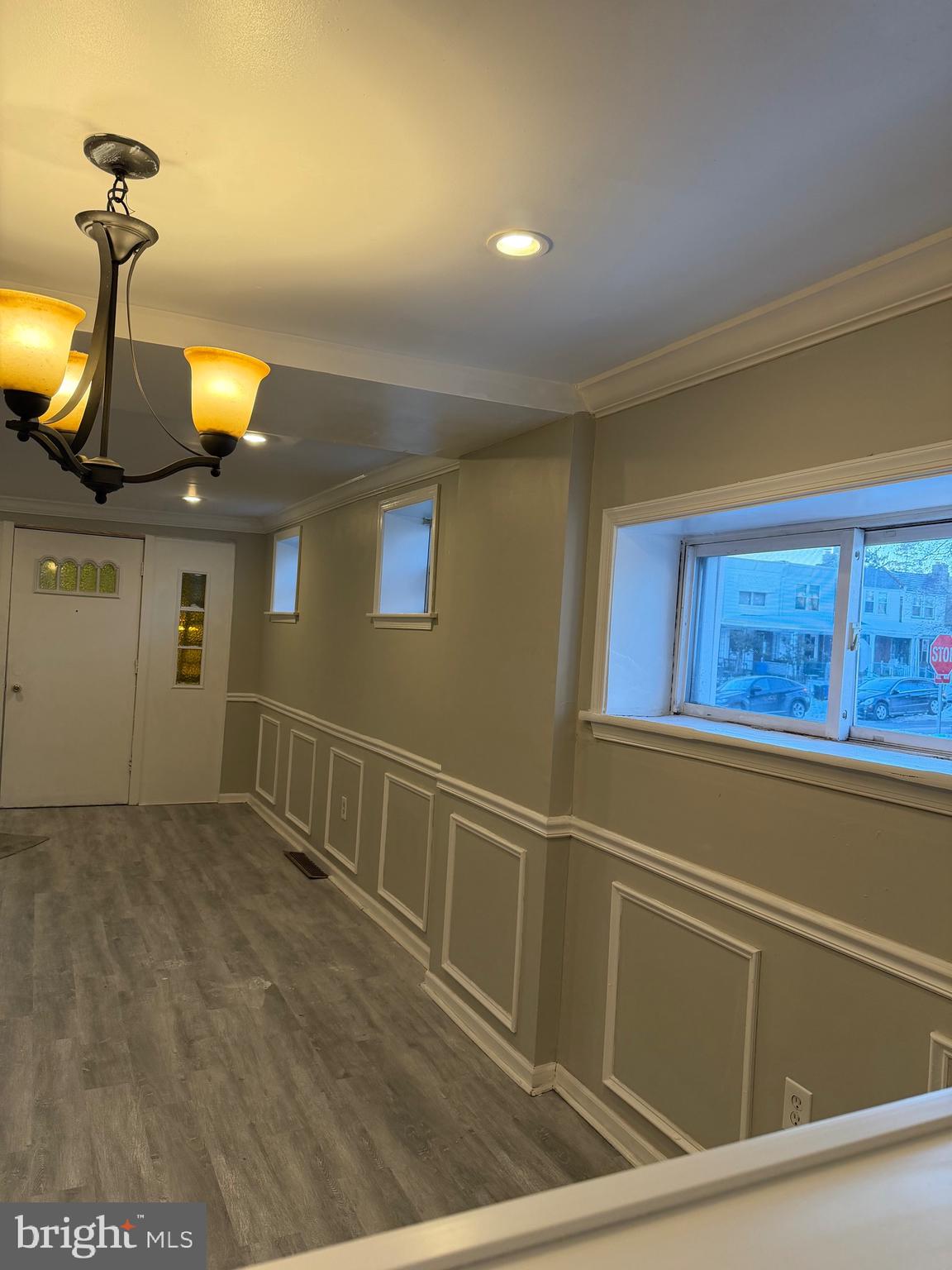 WEST OAK LANE - Residential