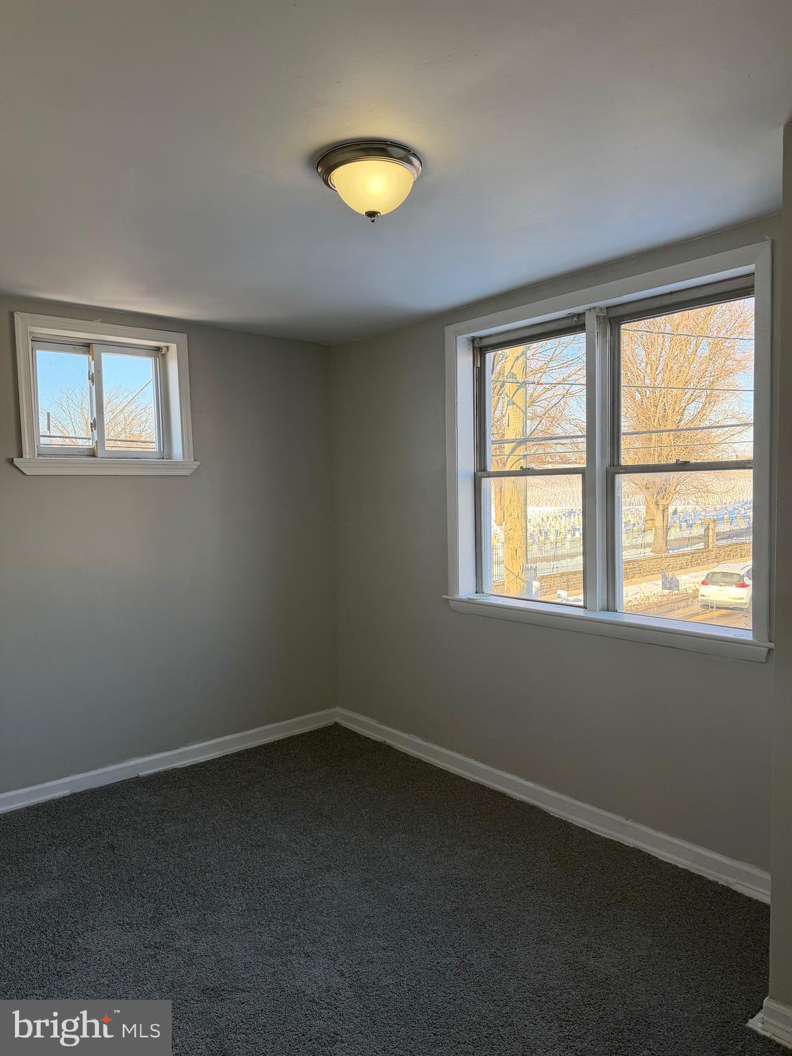 WEST OAK LANE - Residential