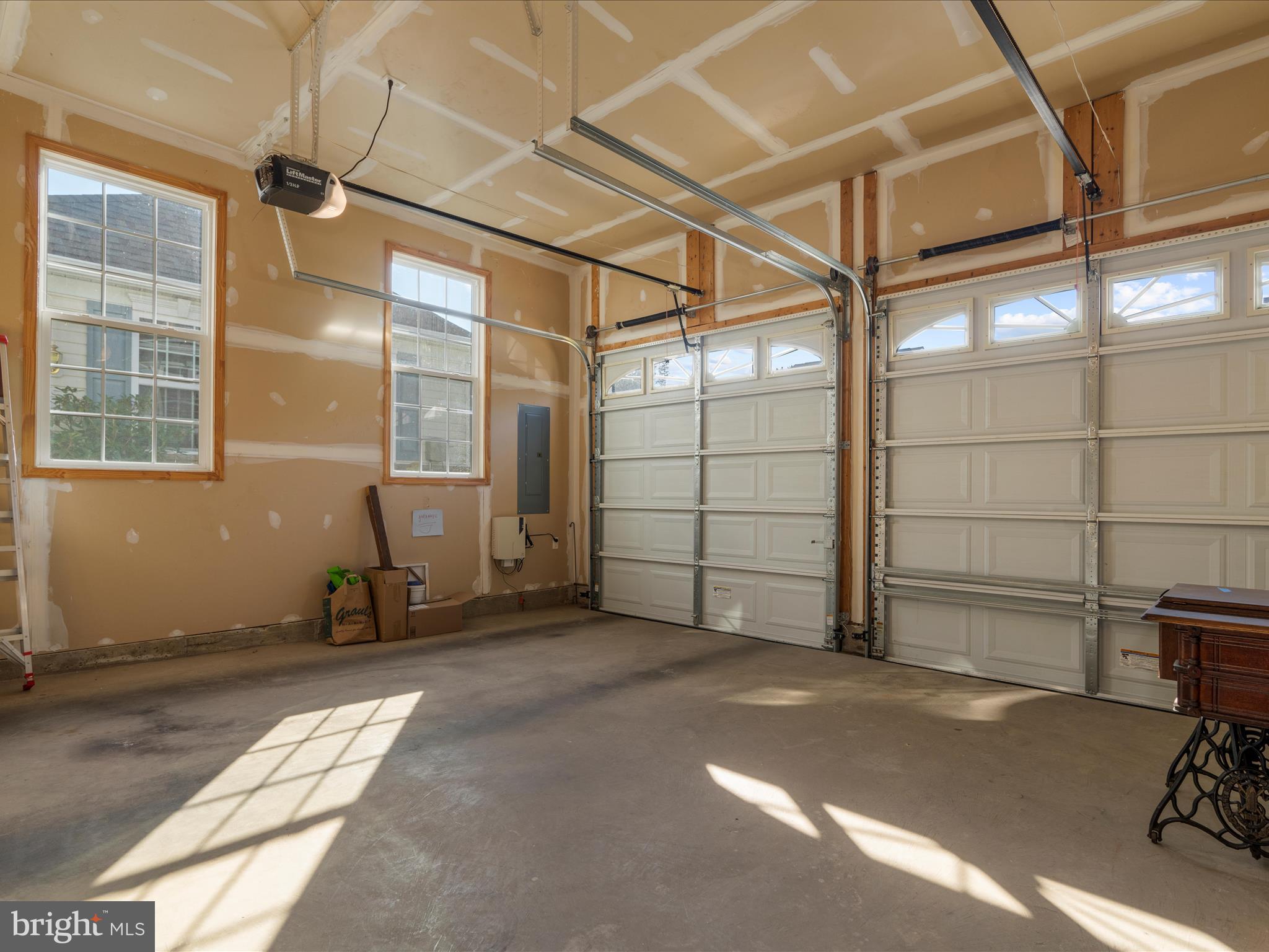 PINEY ORCHARD - Residential