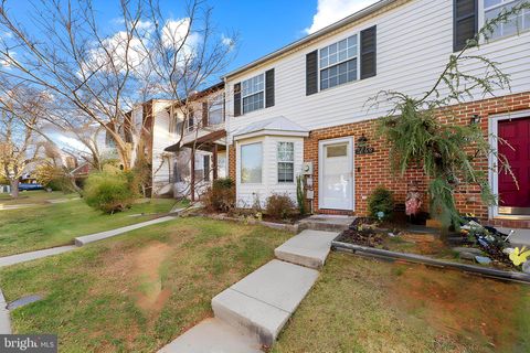 Photo of 5769 Sweet Bay Court, FREDERICK, MD 21703 (MLS # MDFR2075098)