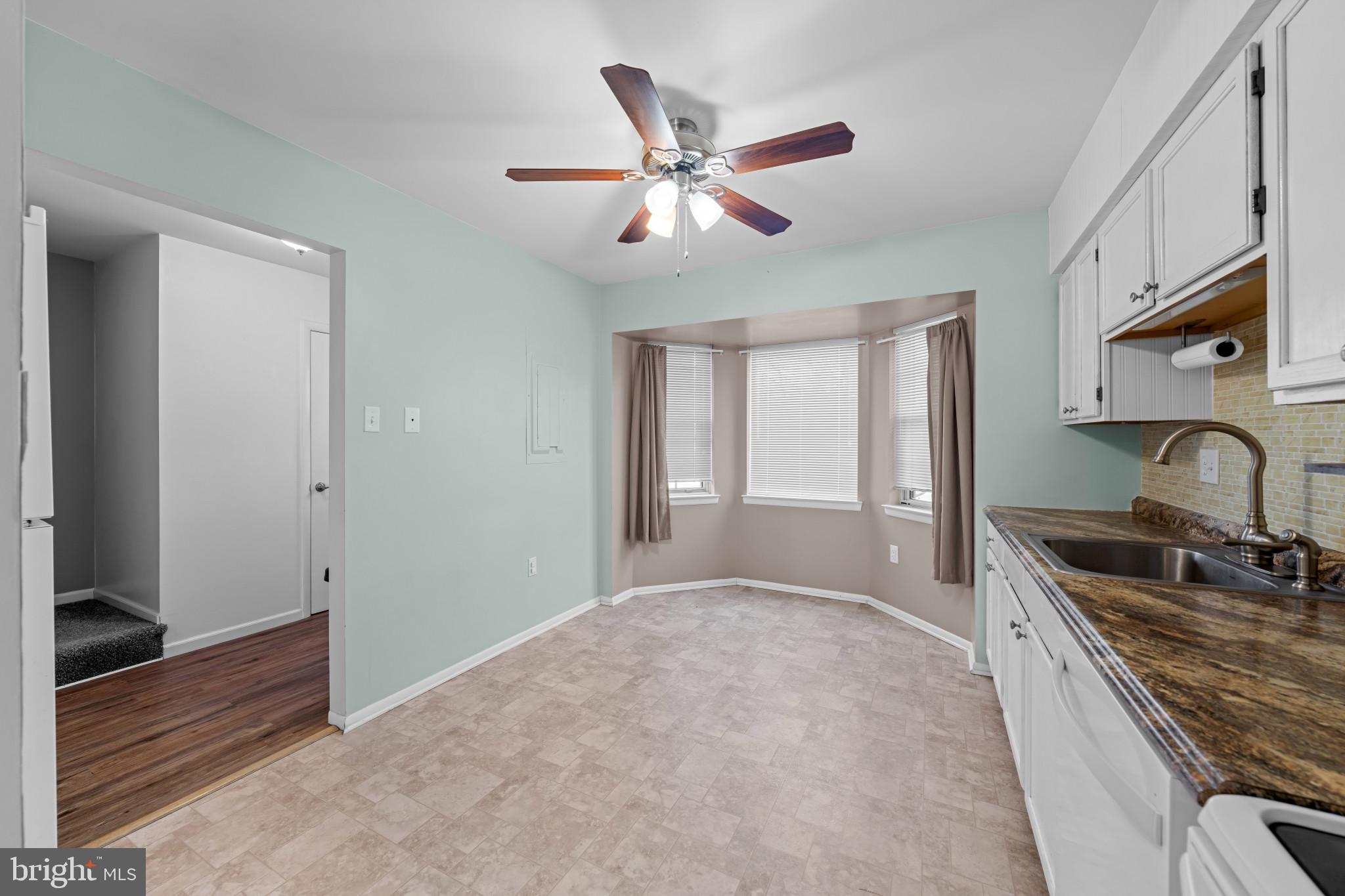 MOUNTAIN VILLAGE - Residential