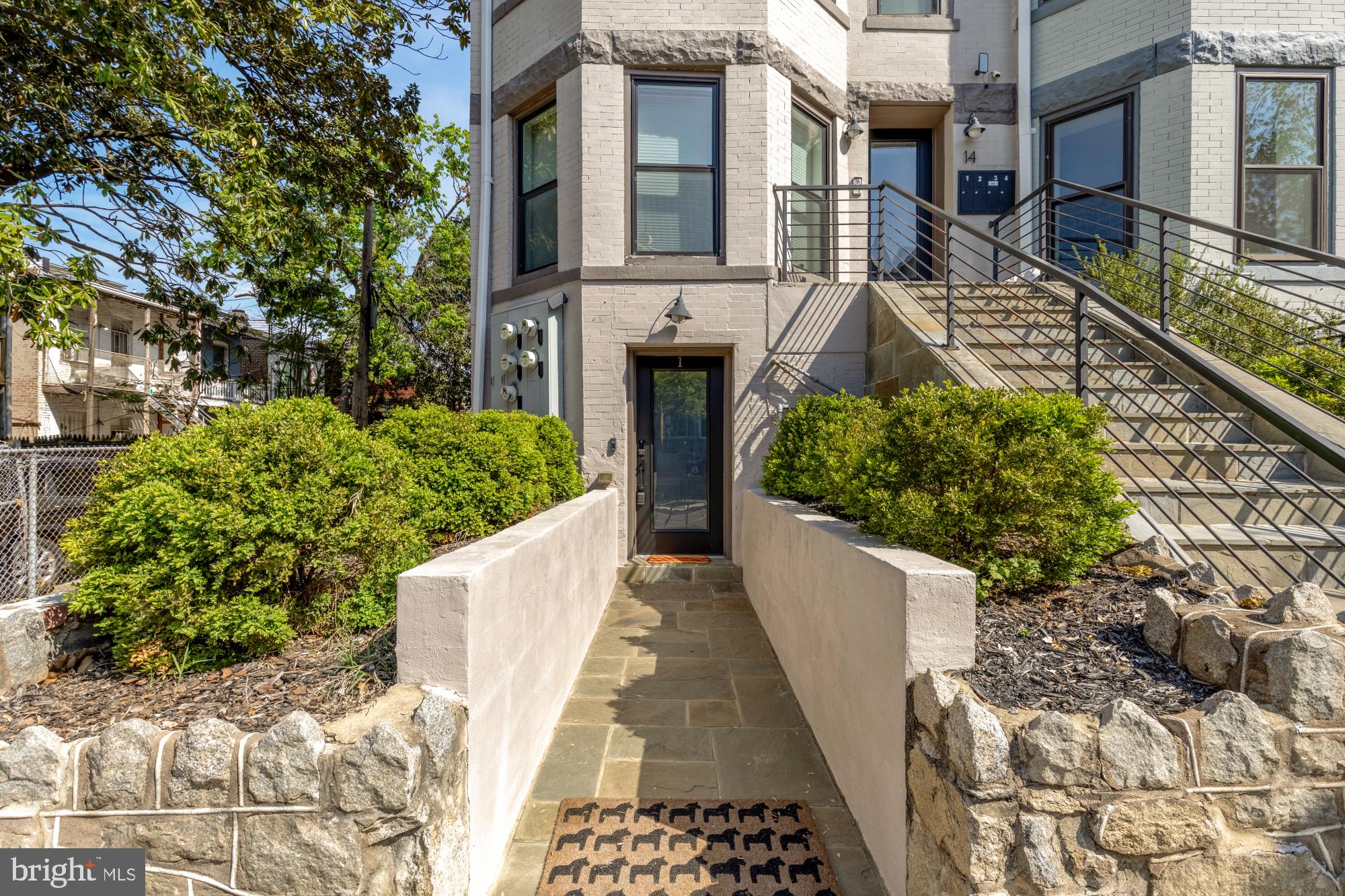 14 T STREET NE 1