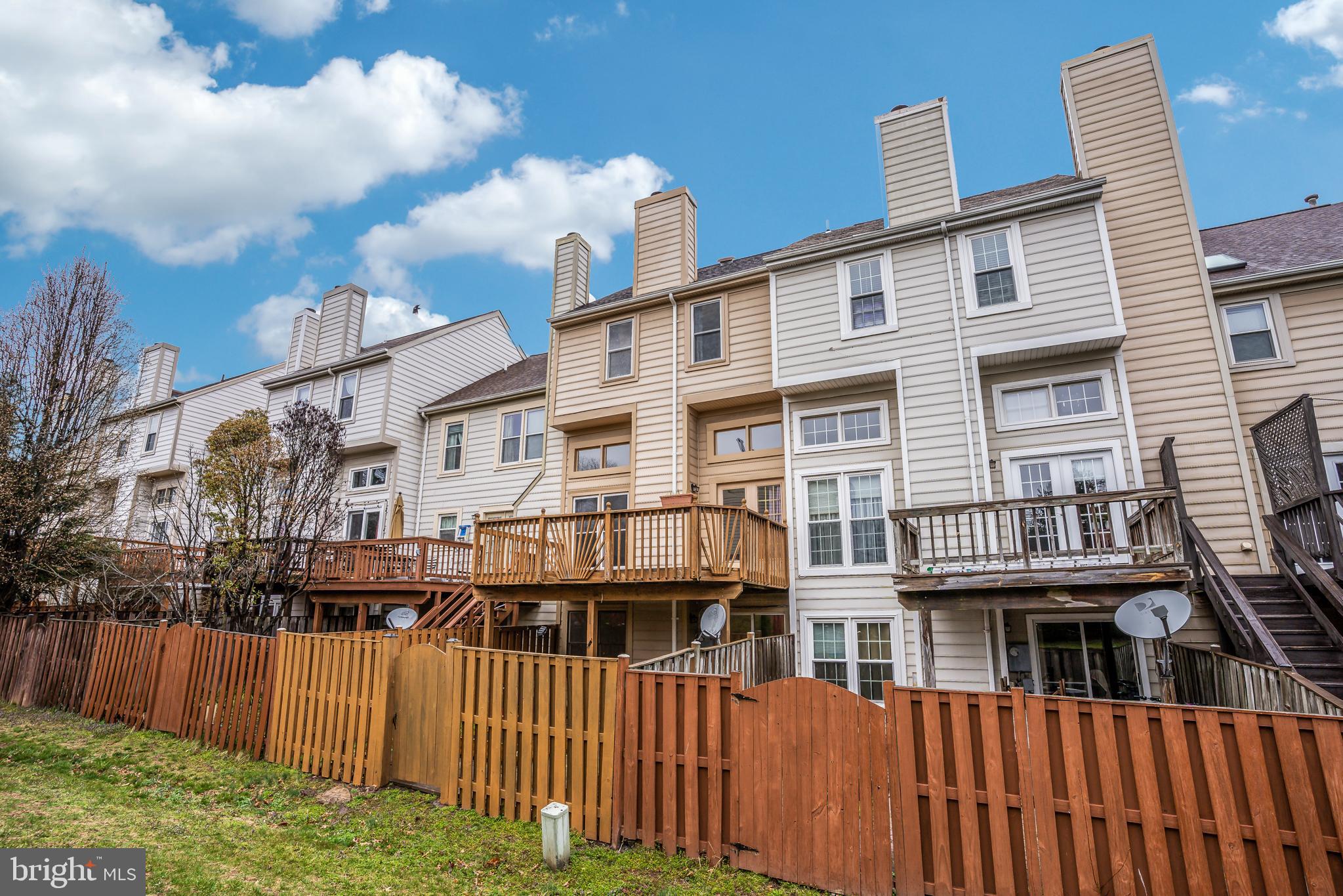 FOX CREEK - Residential