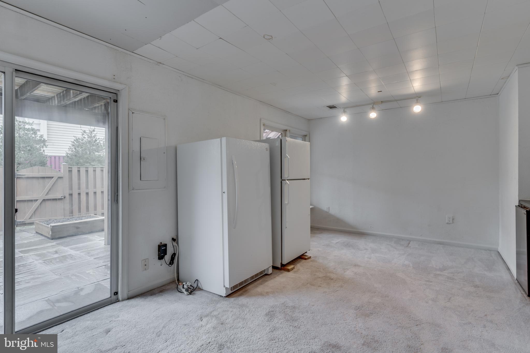 FOX CREEK - Residential