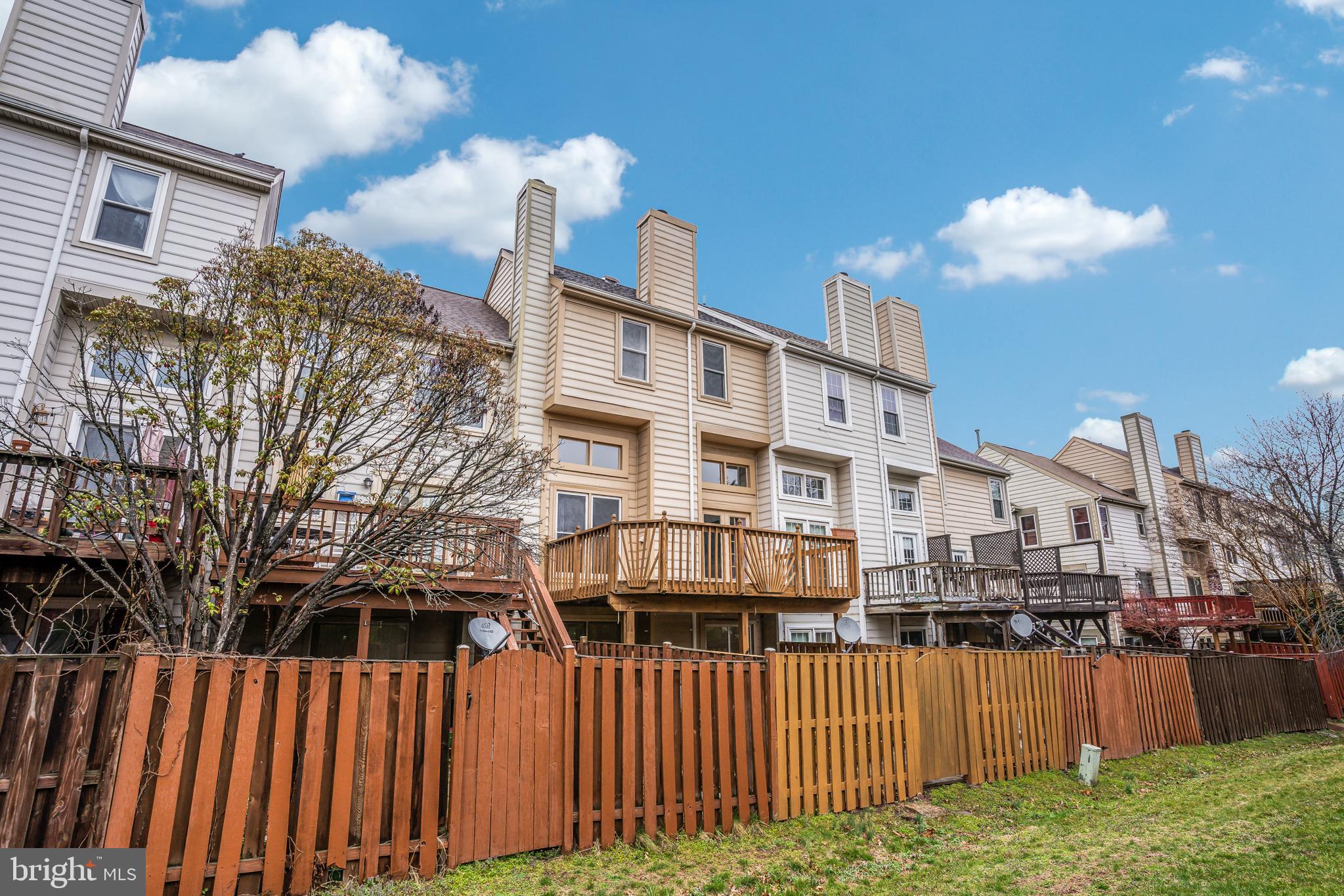 FOX CREEK - Residential