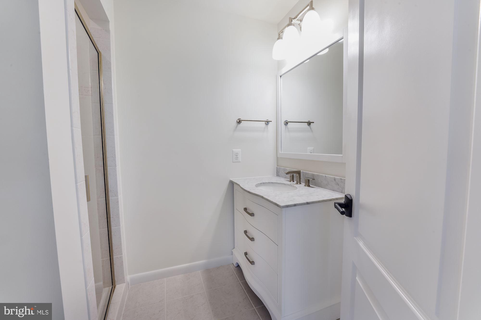 SALONA VILLAGE - Residential