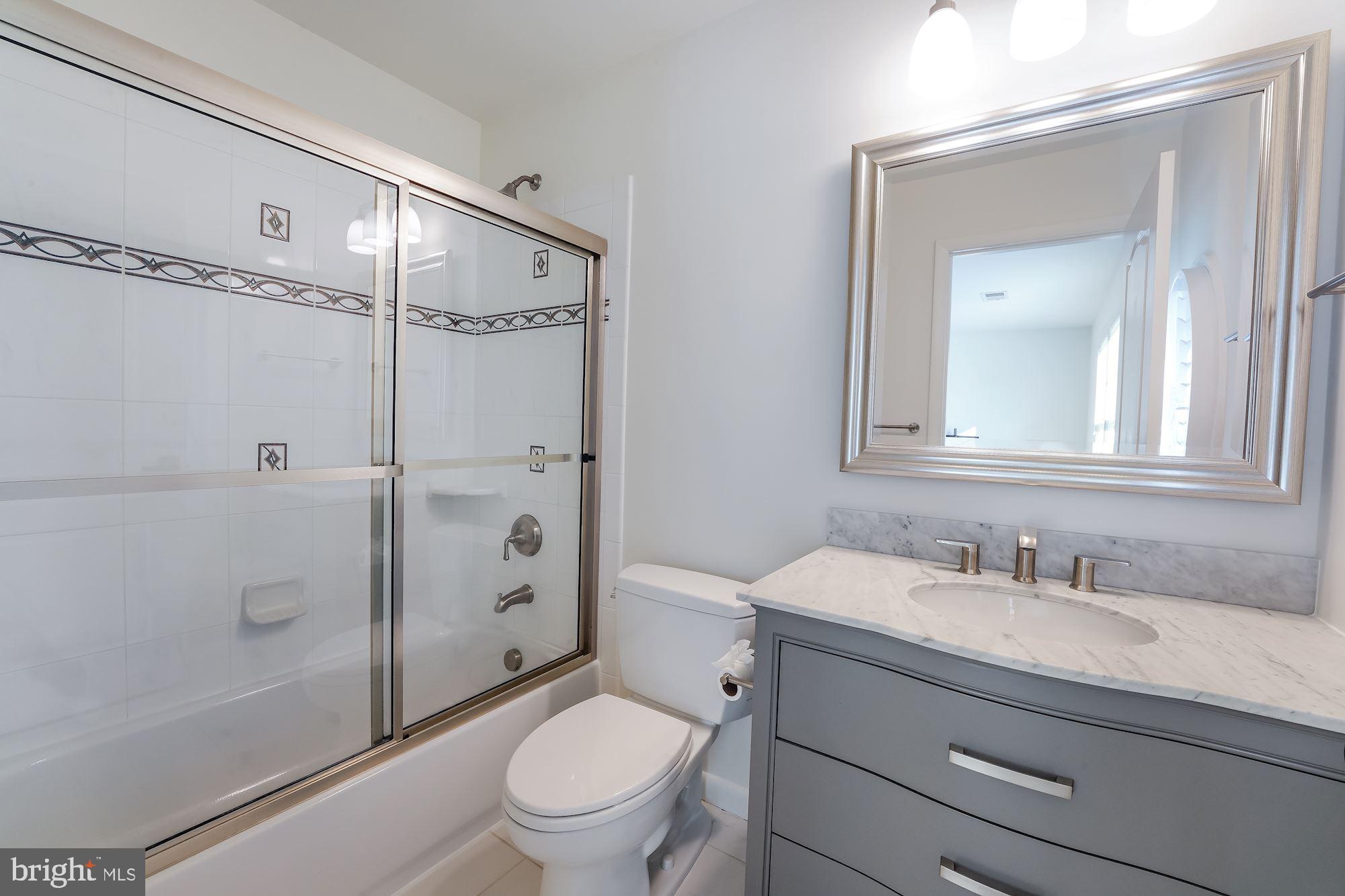 SALONA VILLAGE - Residential