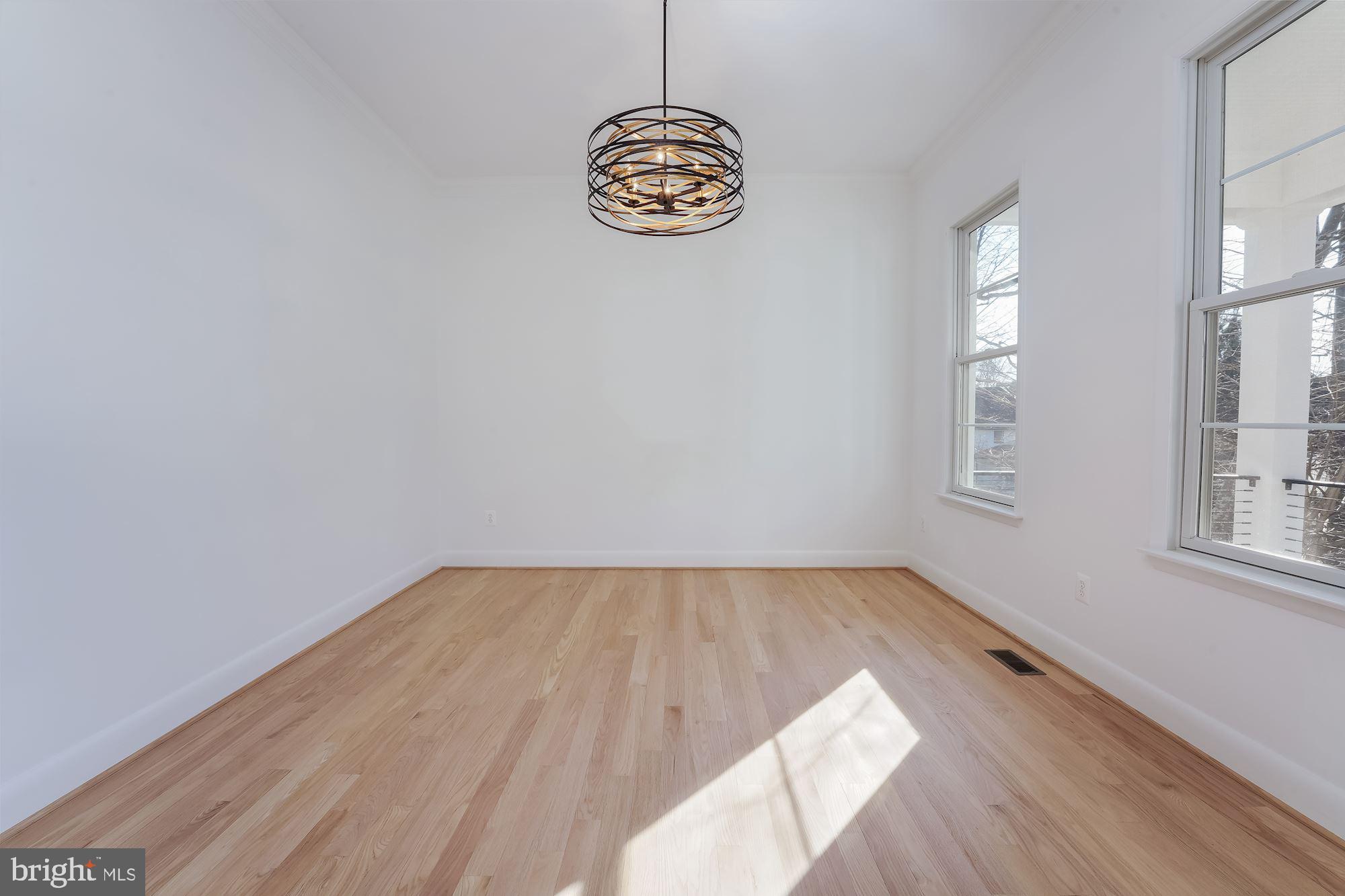 SALONA VILLAGE - Residential