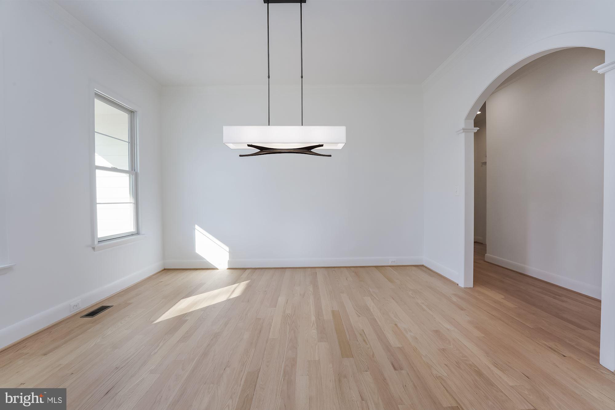 SALONA VILLAGE - Residential