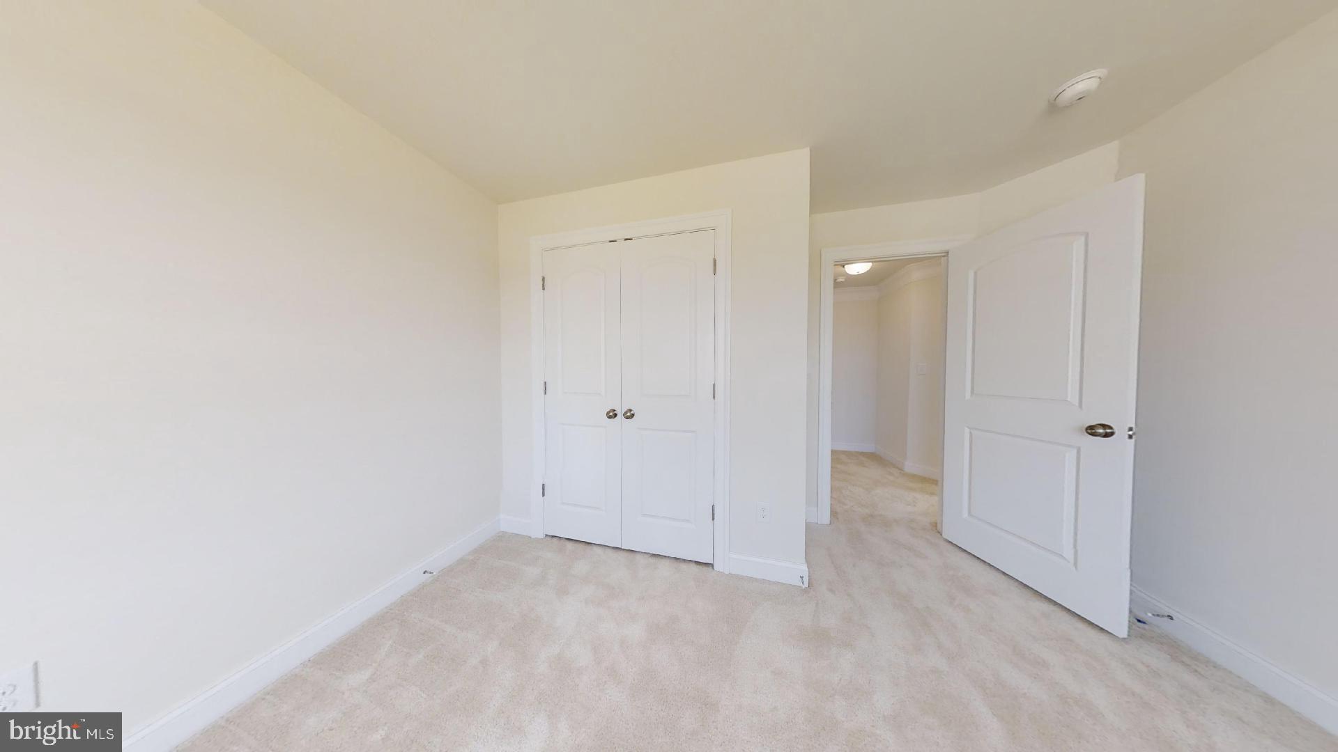 HIDDEN BROOK - Residential