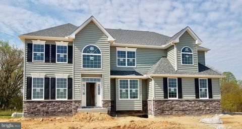 1153 CHARLESTON CIRCLE GLADWYN DOVER DE 19904