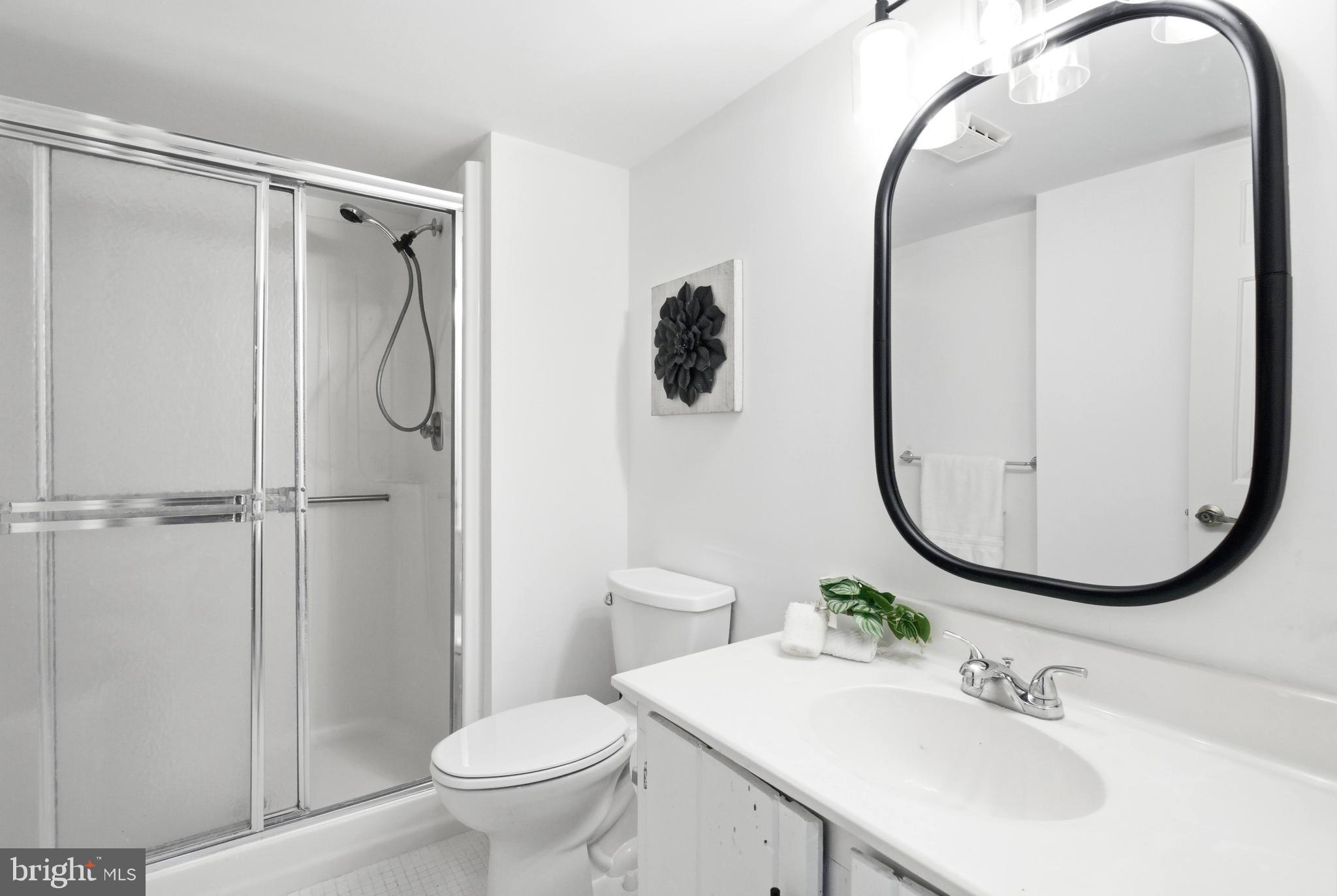 FAIRFAX STATION - Residential