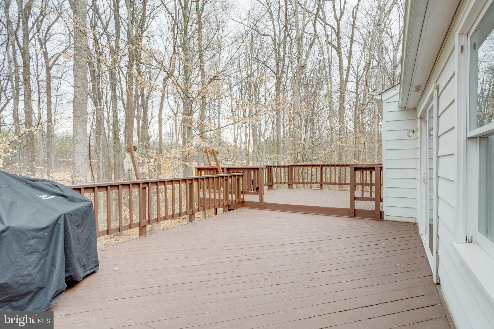 FAIRFAX STATION - Residential