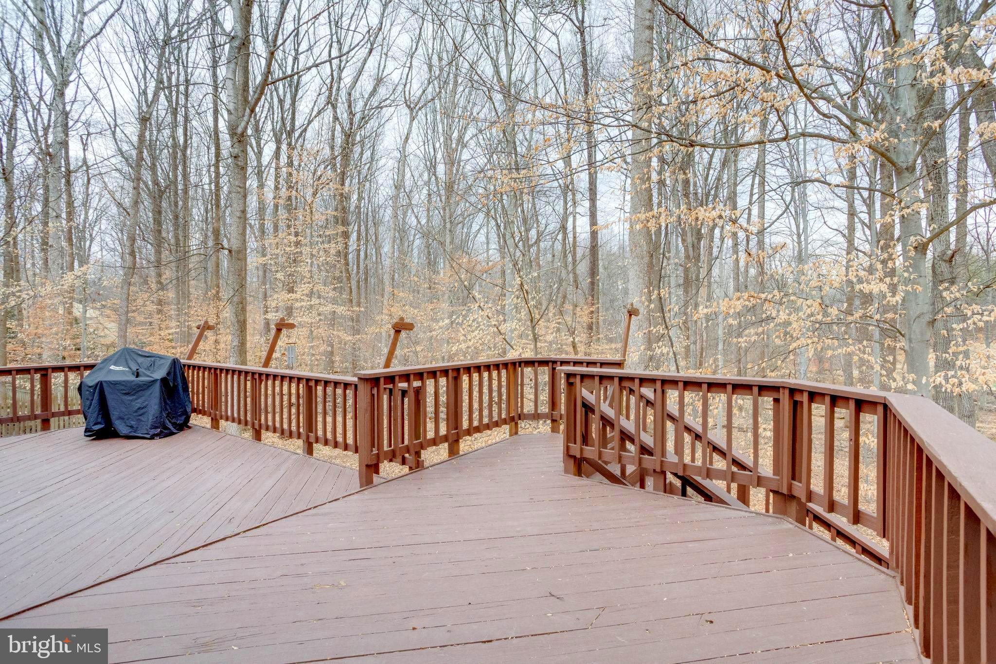 FAIRFAX STATION - Residential