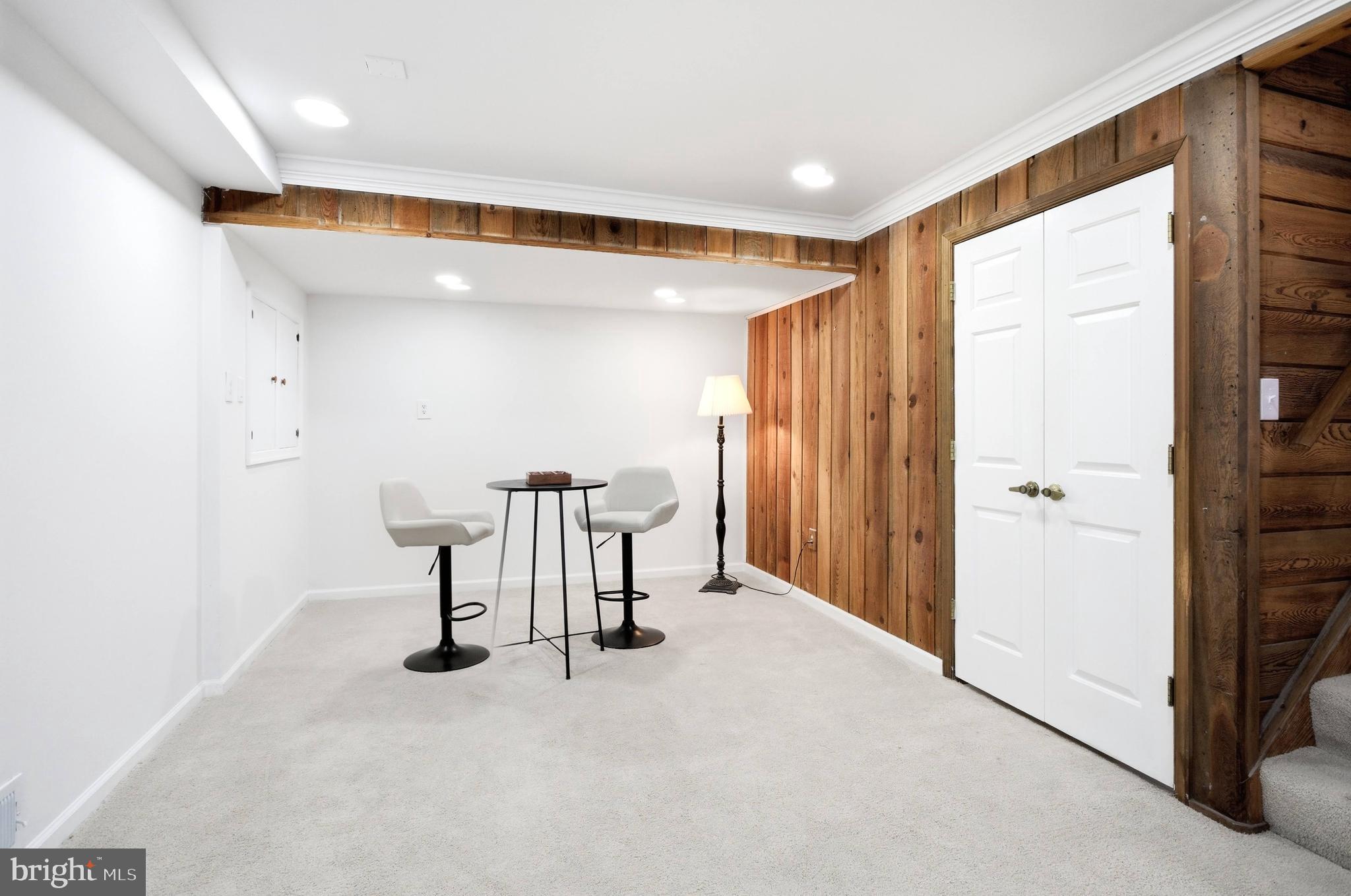 FAIRFAX STATION - Residential