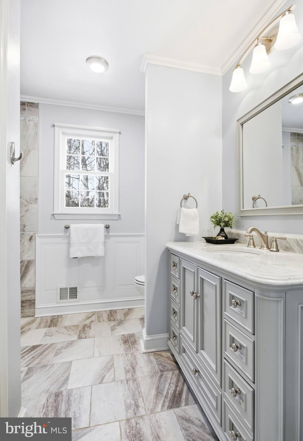 FAIRFAX STATION - Residential