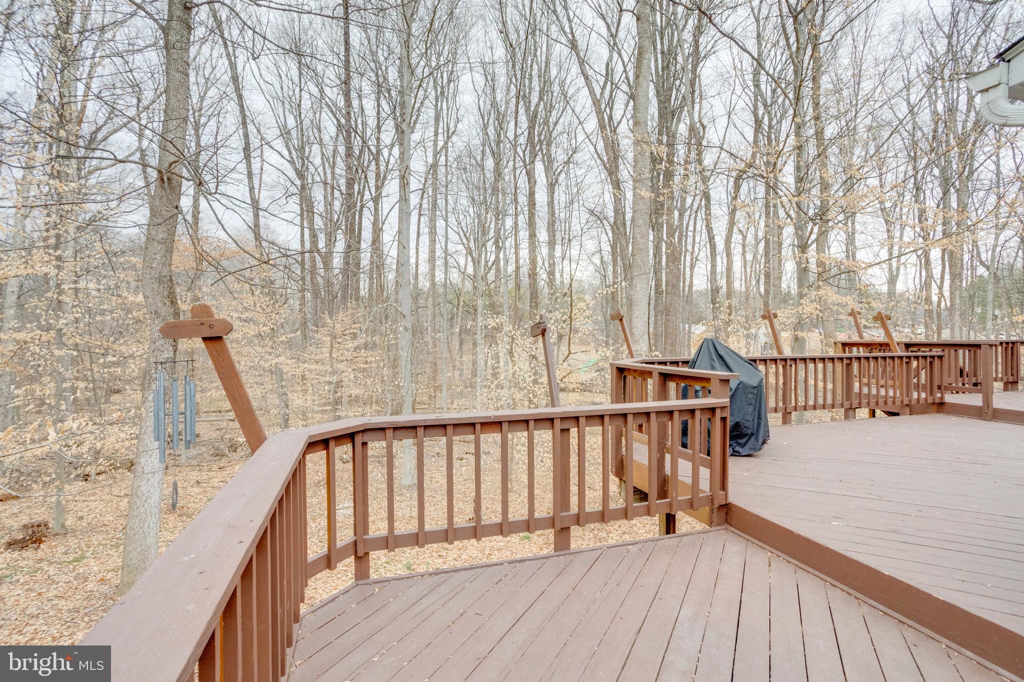 FAIRFAX STATION - Residential