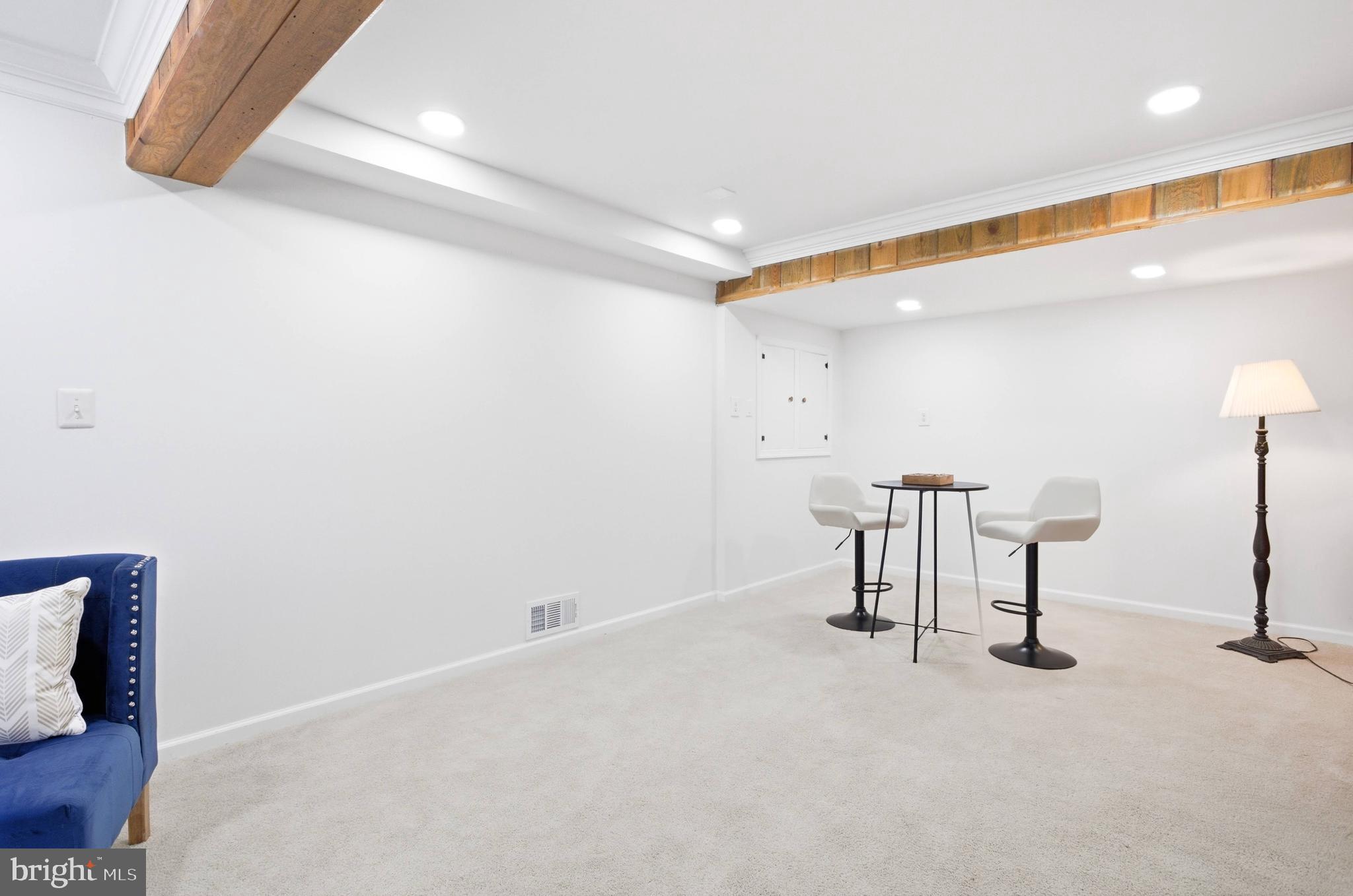 FAIRFAX STATION - Residential