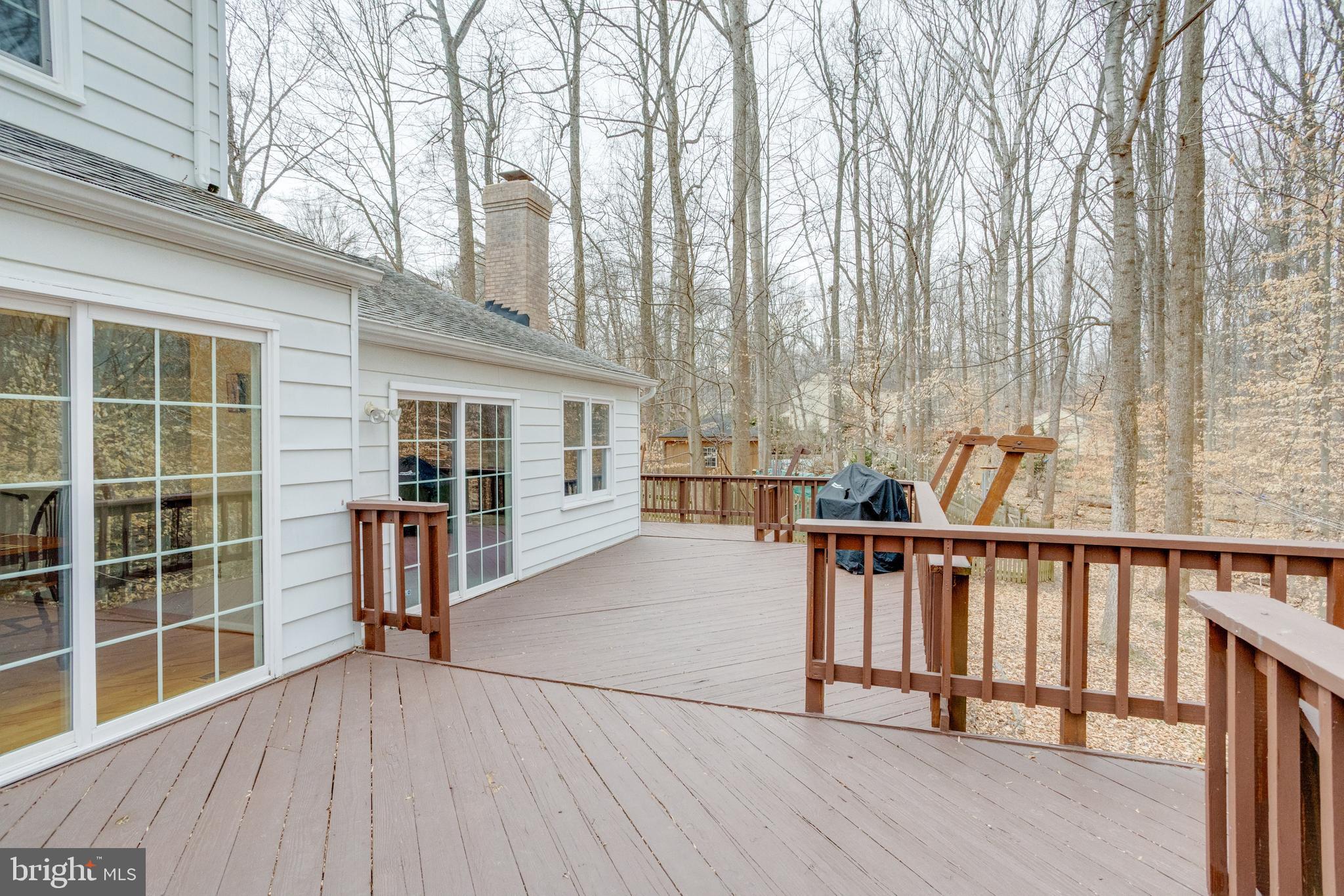 FAIRFAX STATION - Residential