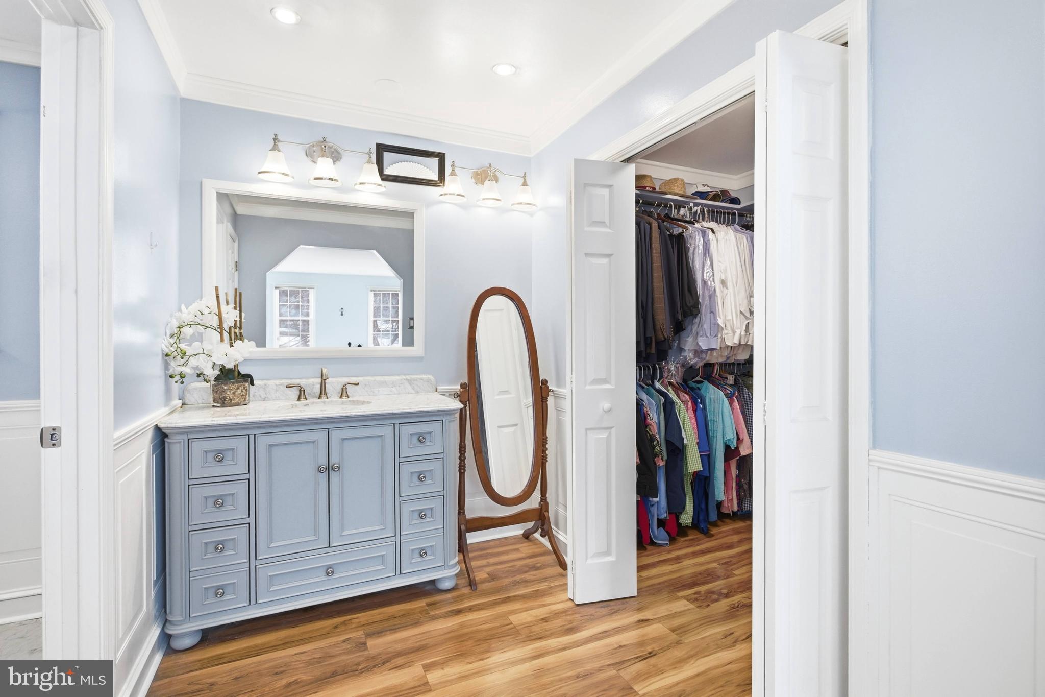 FAIRFAX STATION - Residential