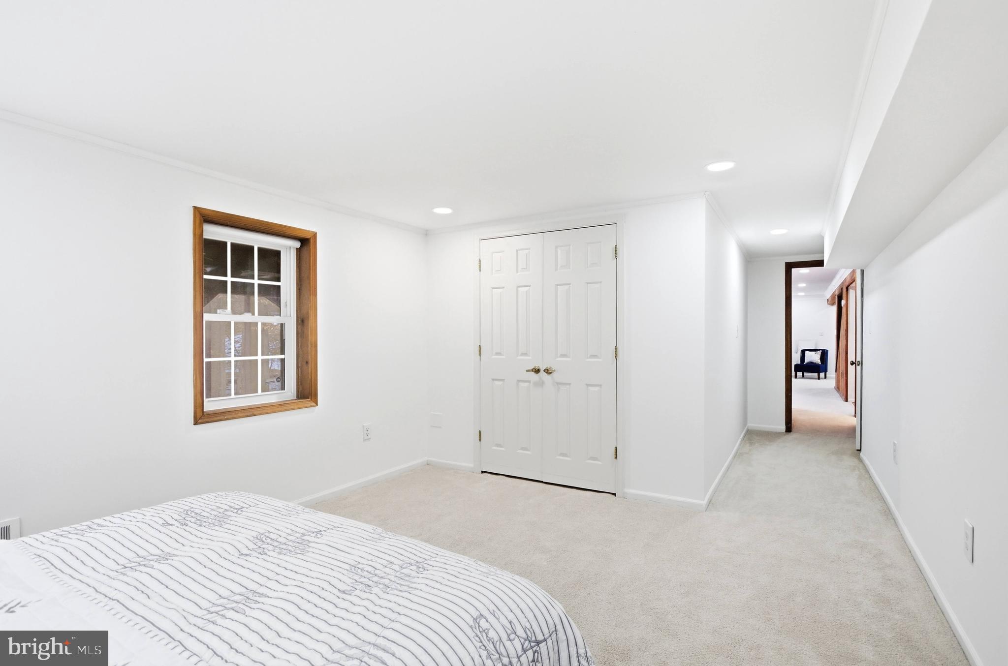 FAIRFAX STATION - Residential