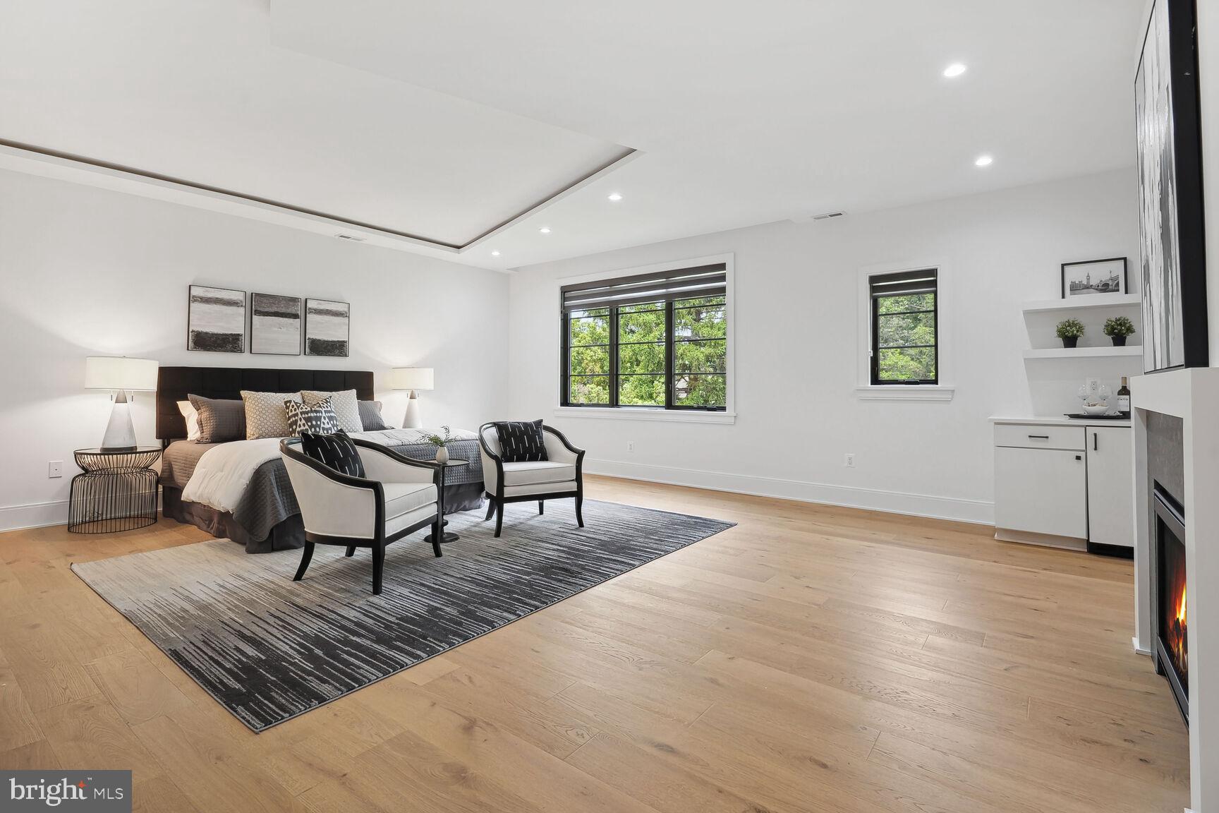 ARLINGWOOD - Residential