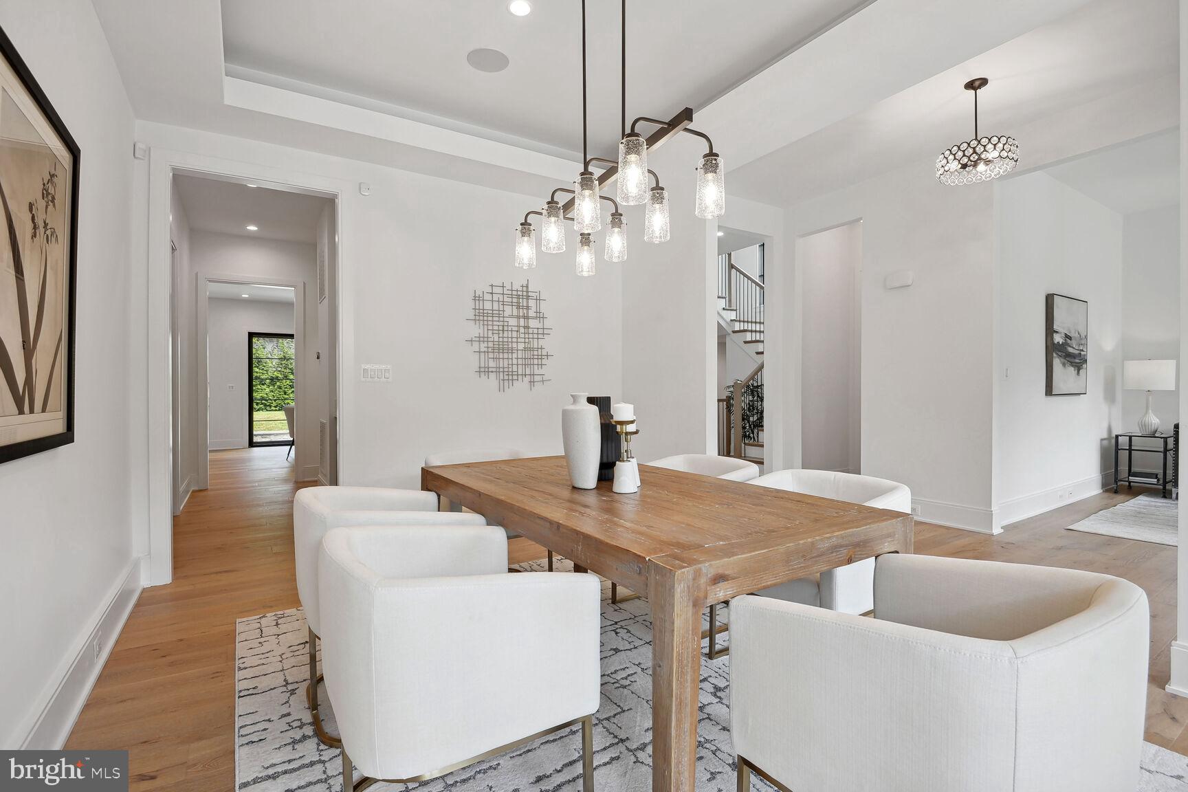 ARLINGWOOD - Residential