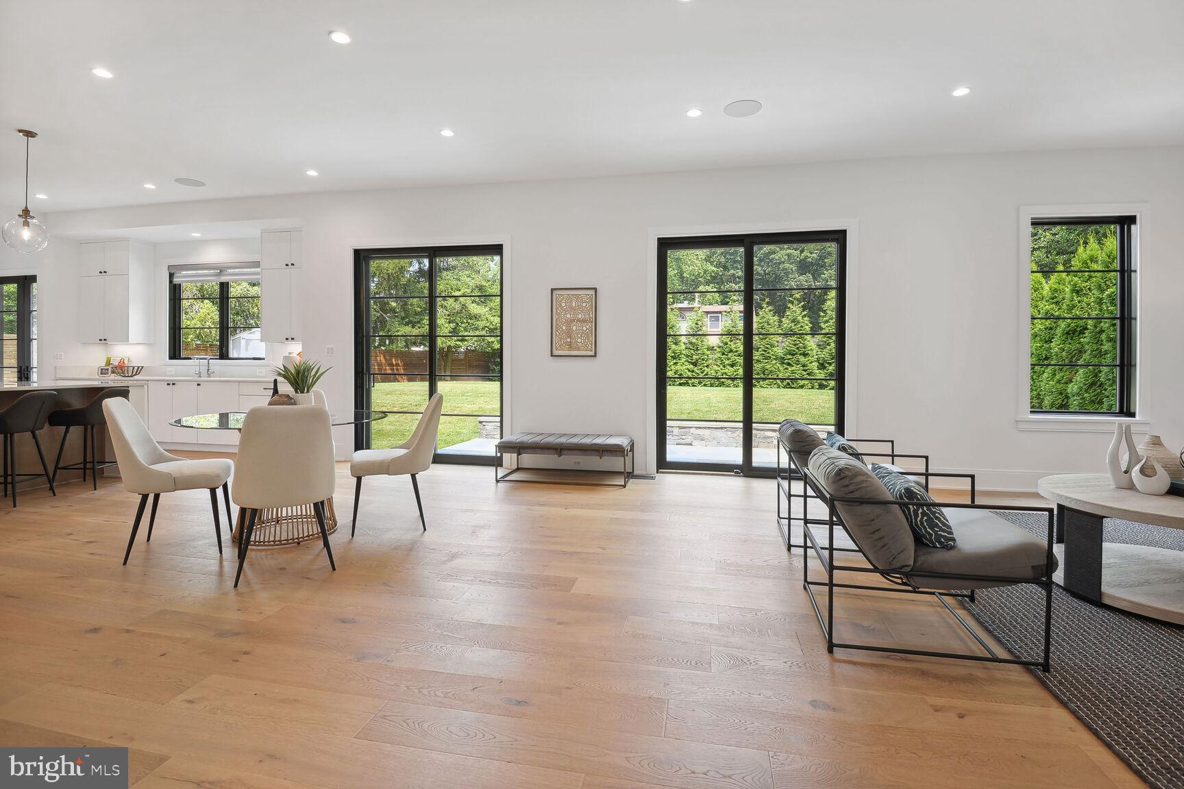 ARLINGWOOD - Residential